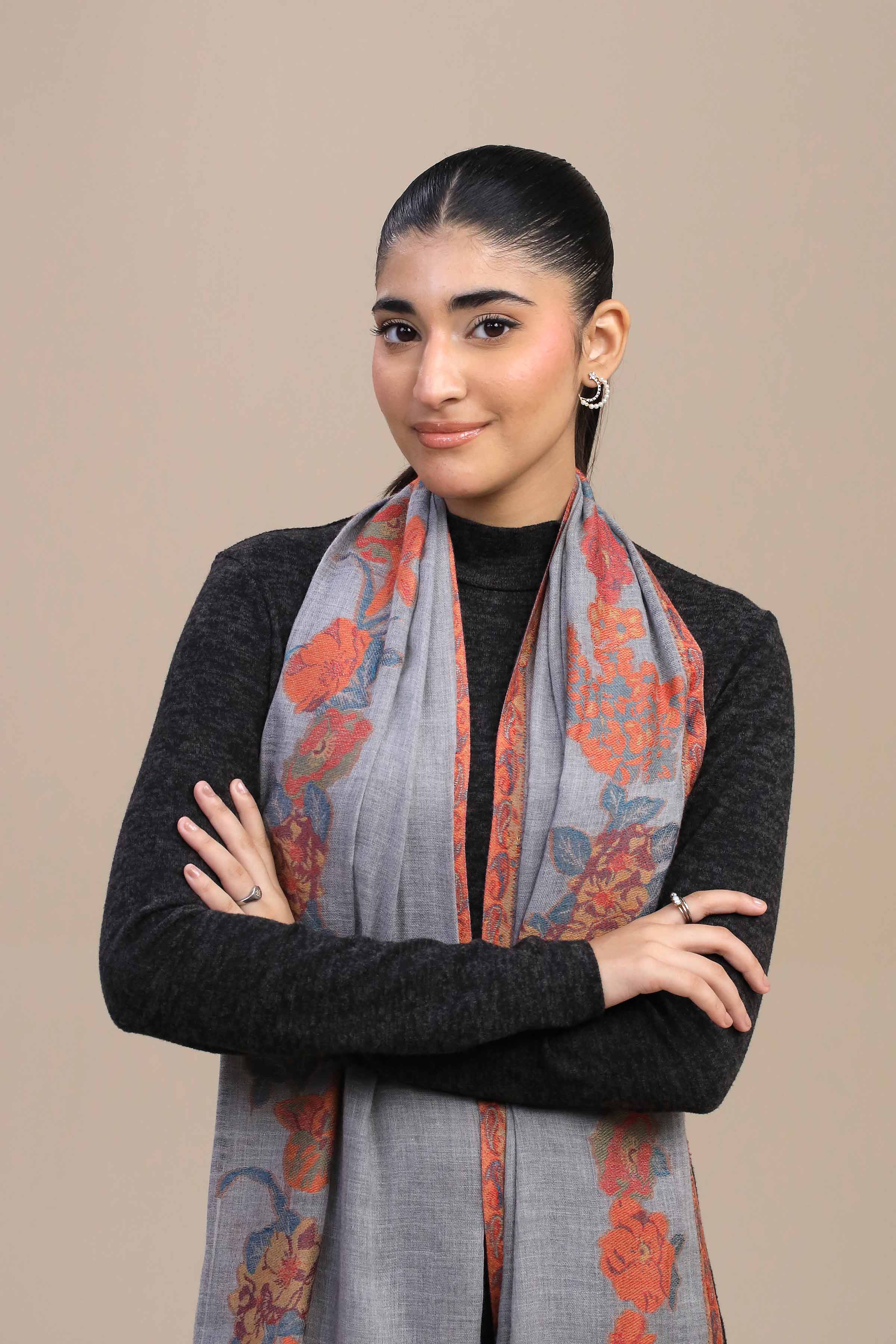 Grey Women's Shawl by Nishat Linen – Stylish Winter Wear