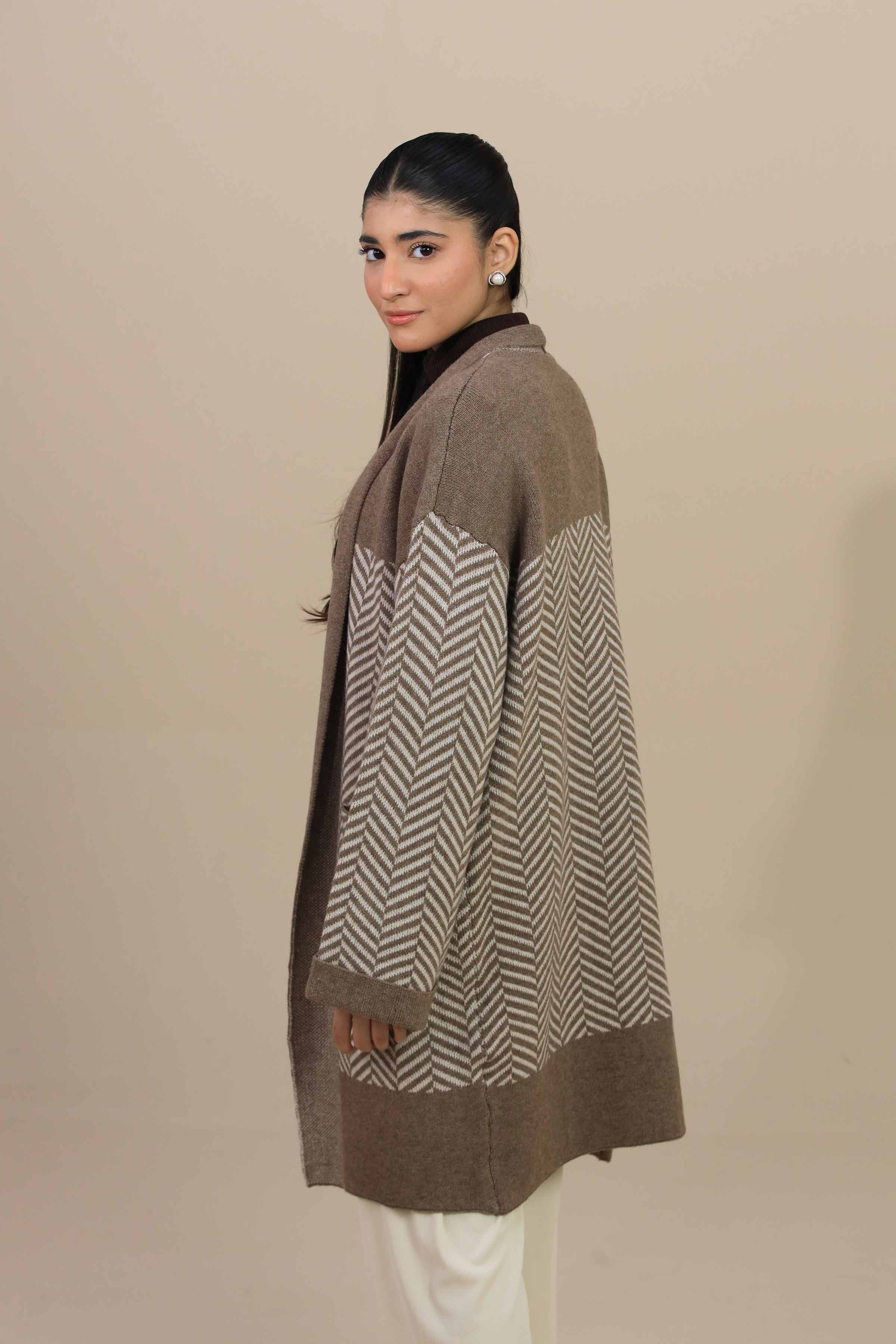 Herringbone Pattern Long Sweater-447000101 for Women – Long Sweaters Collection | Nishat | Shop Online