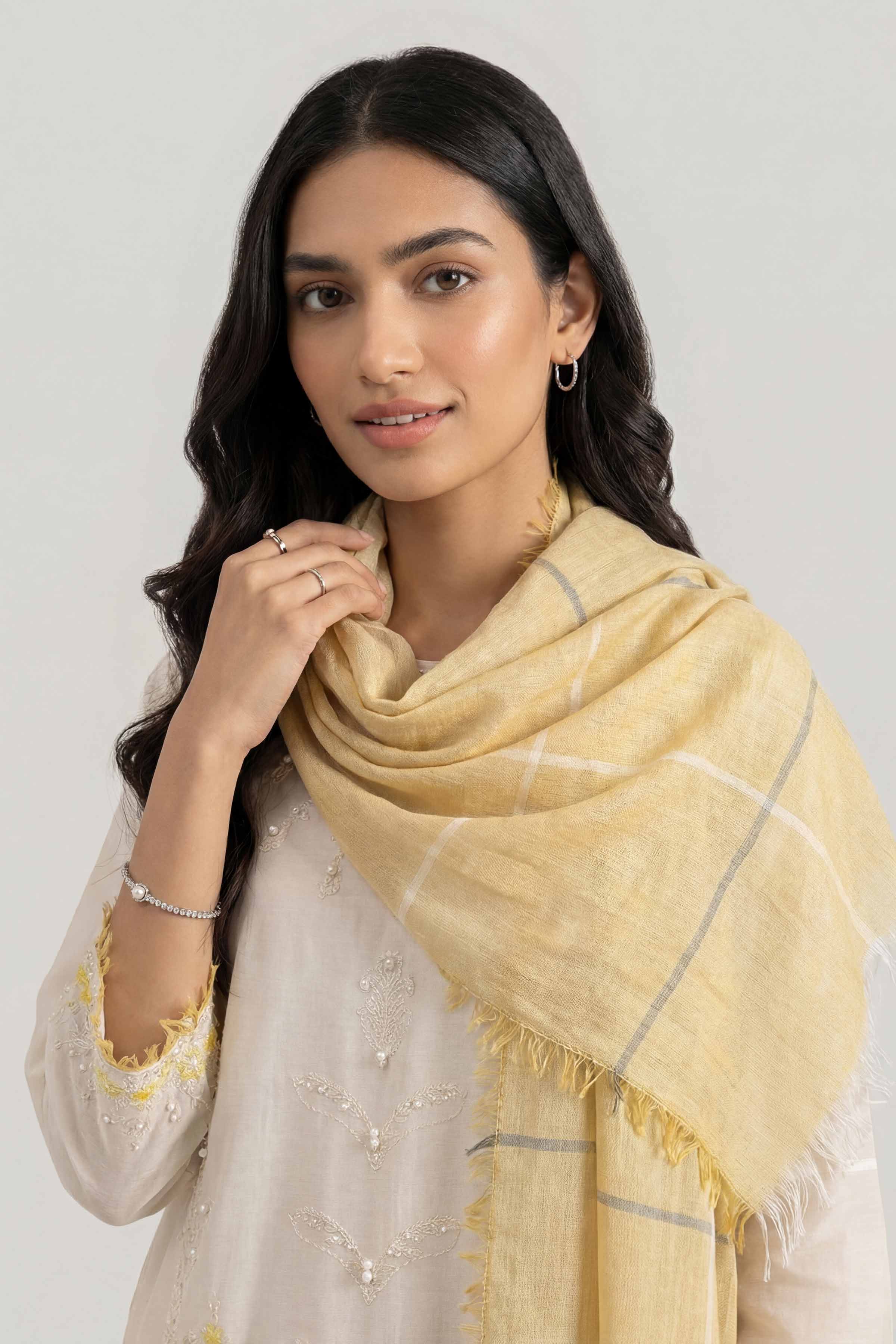 Off White Women Scarf-447472107