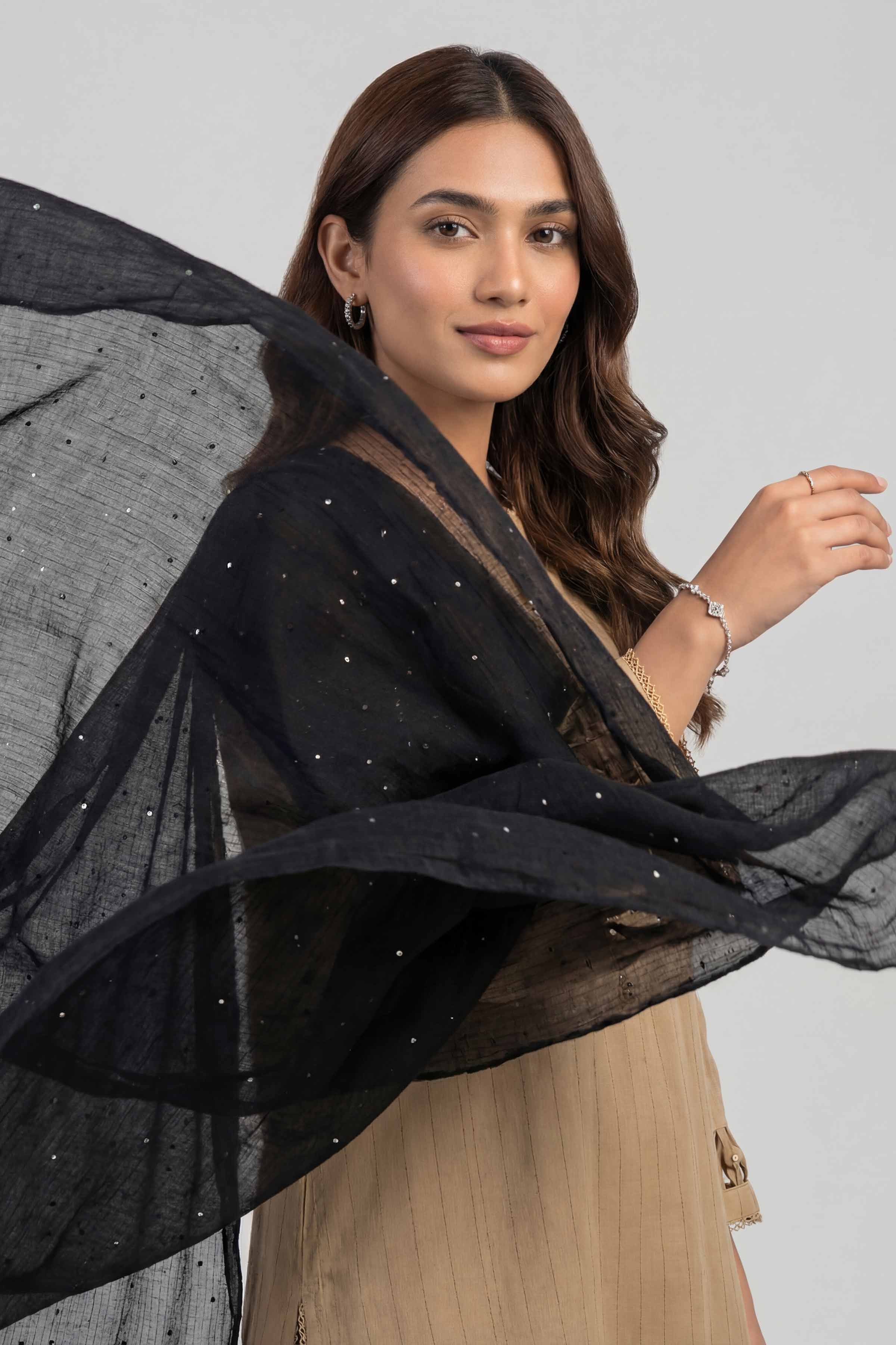 Black Women Scarf-447822103