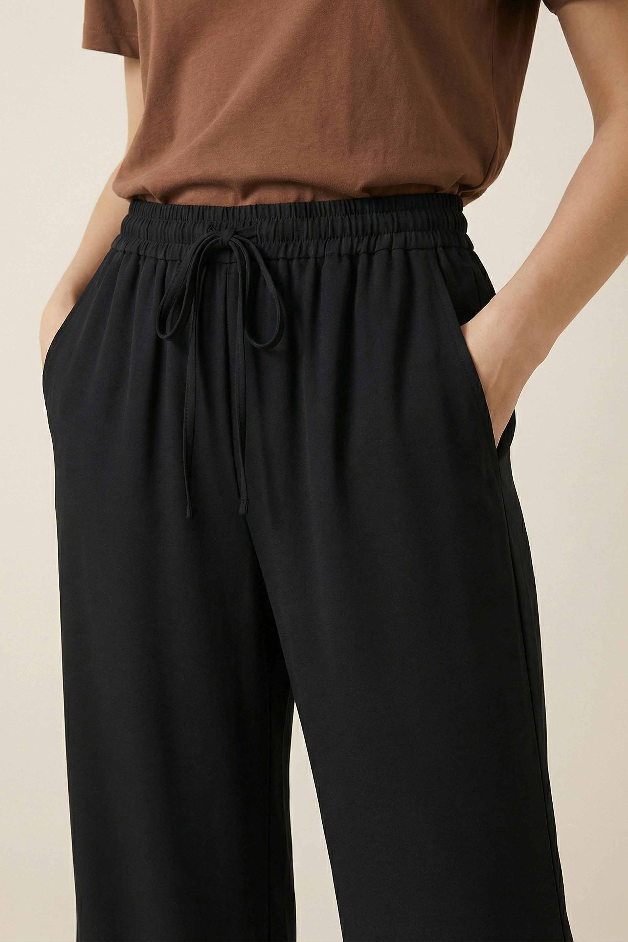 Black Women Pants-447980103