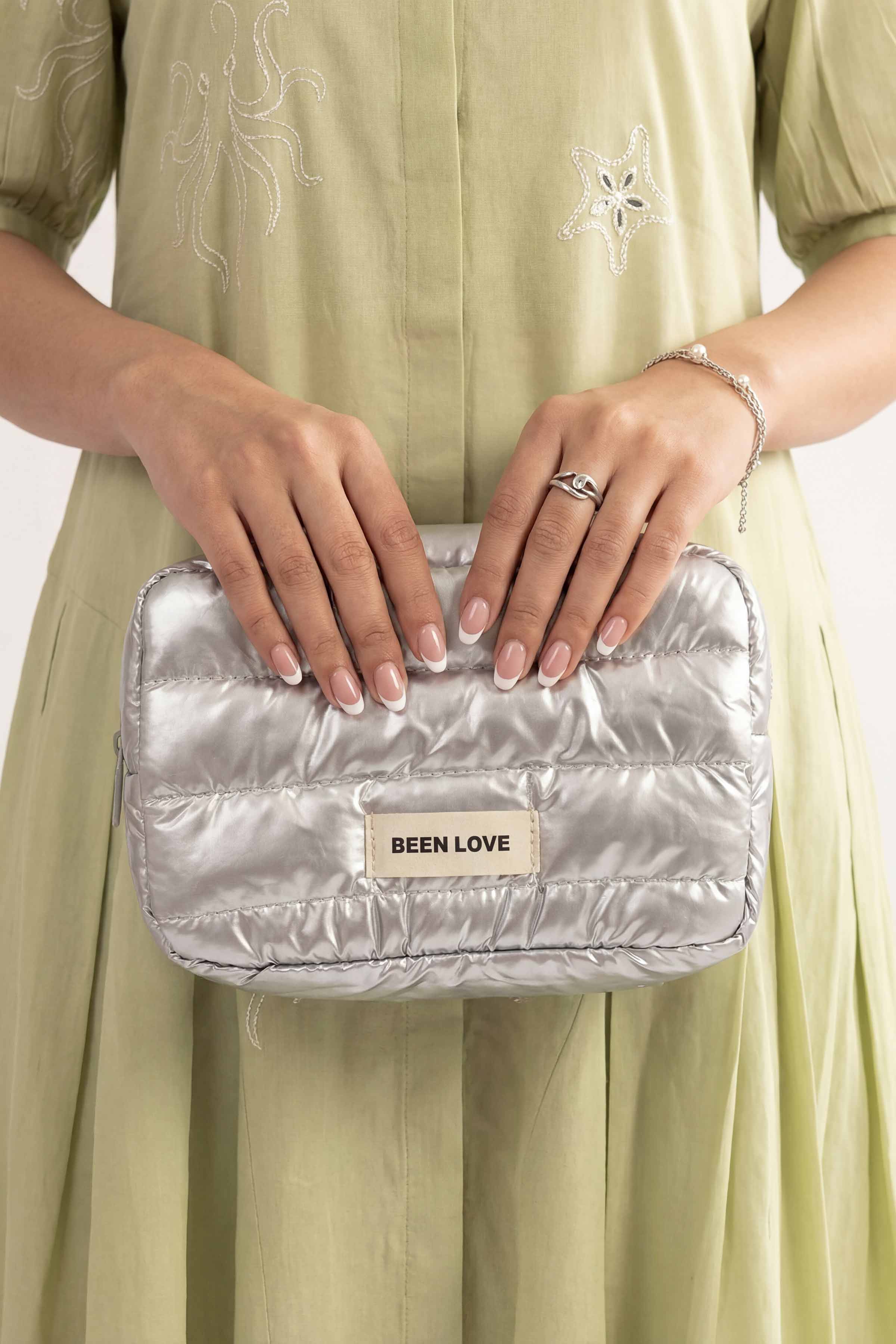 Silver Vanity Bag-448332120