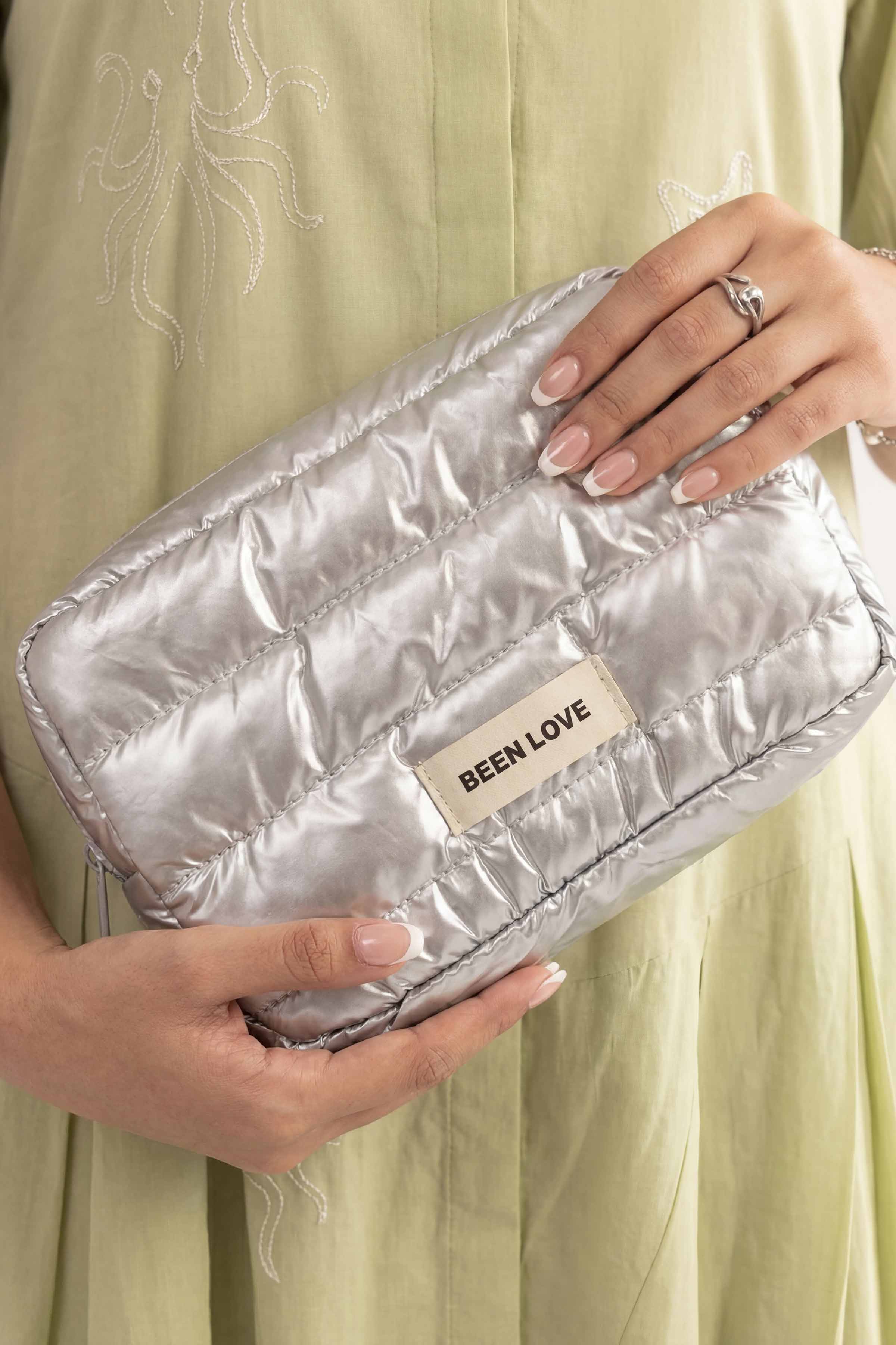 Silver Vanity Bag-448332120