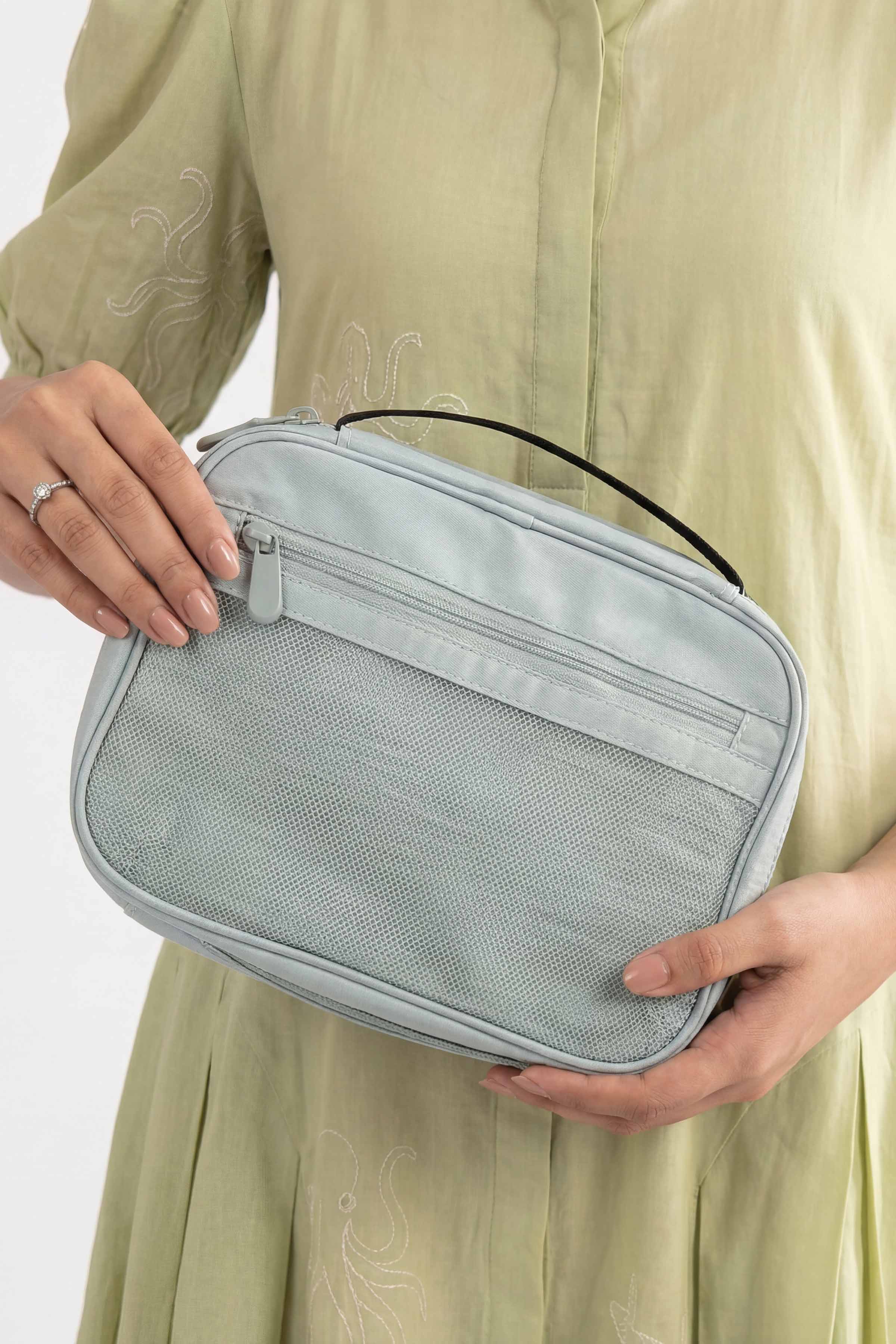 Green Vanity Bag-448342104