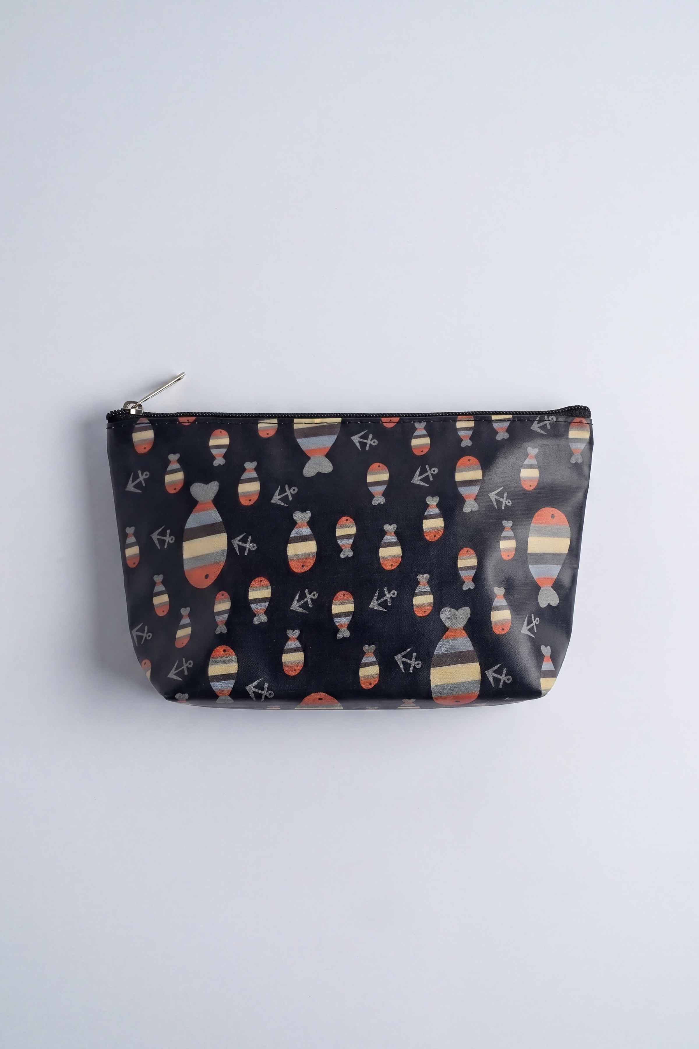Navy Vanity Bag-448372121
