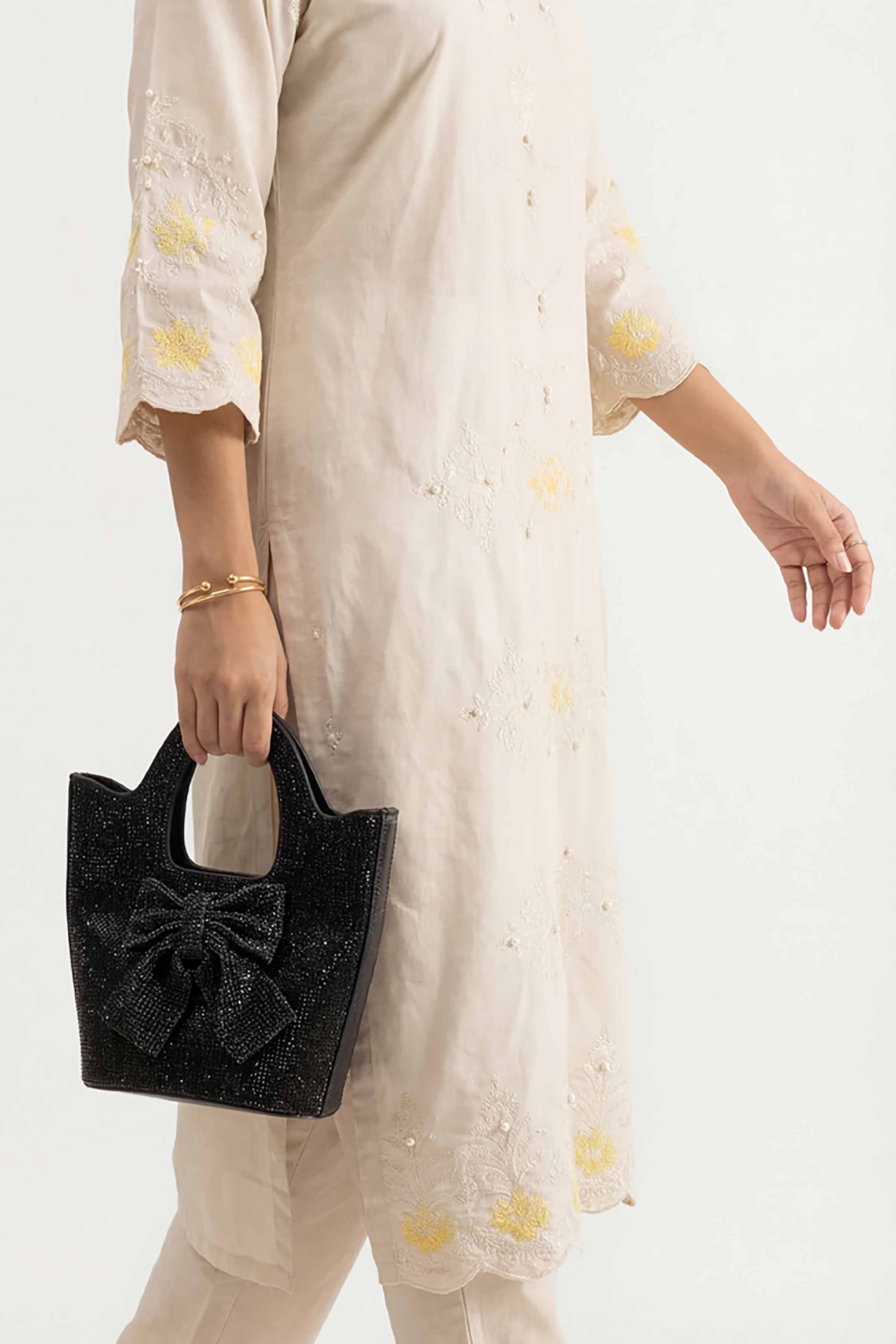 Black Clutch-448522103