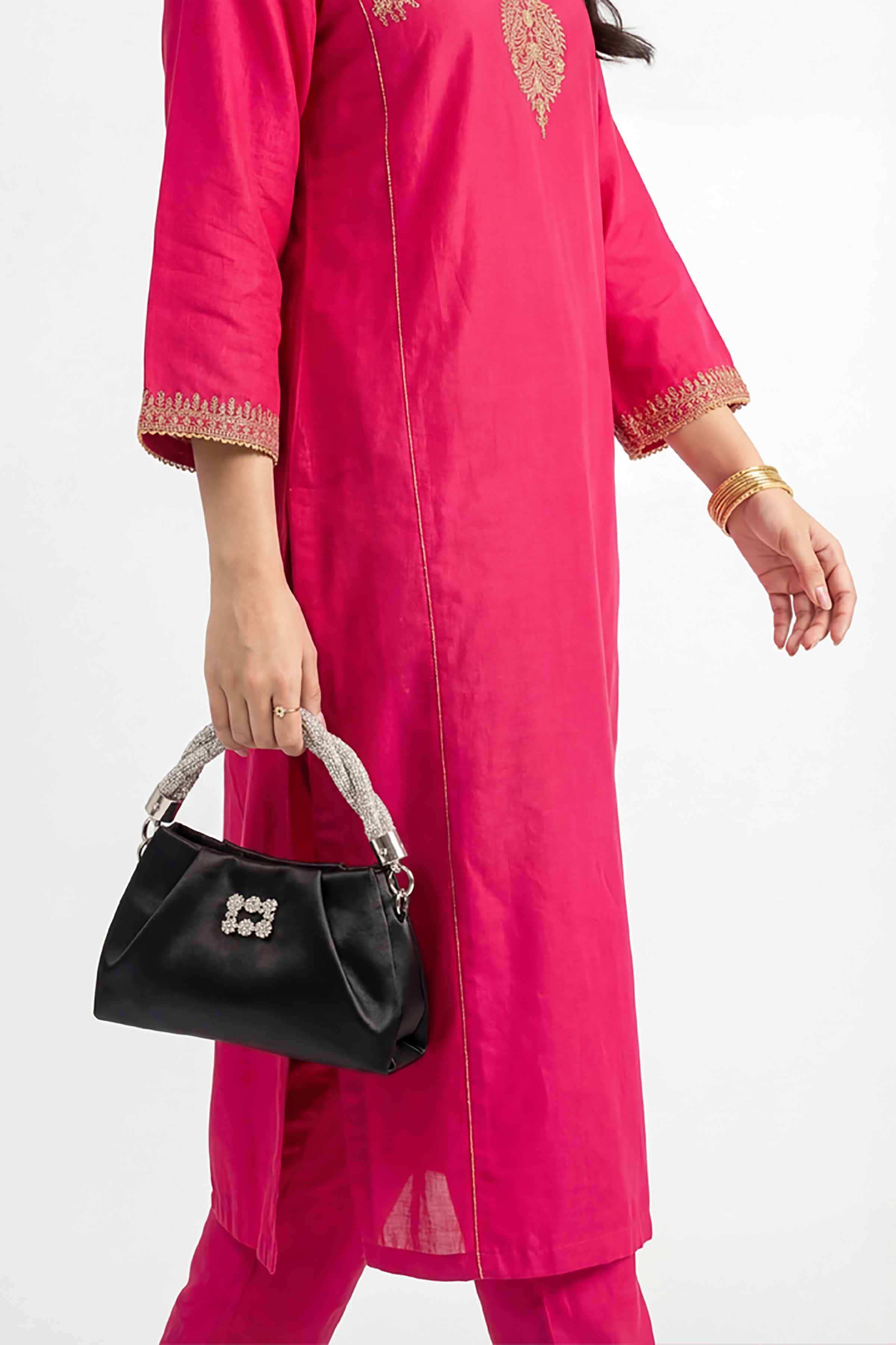 Black Clutch-448562103