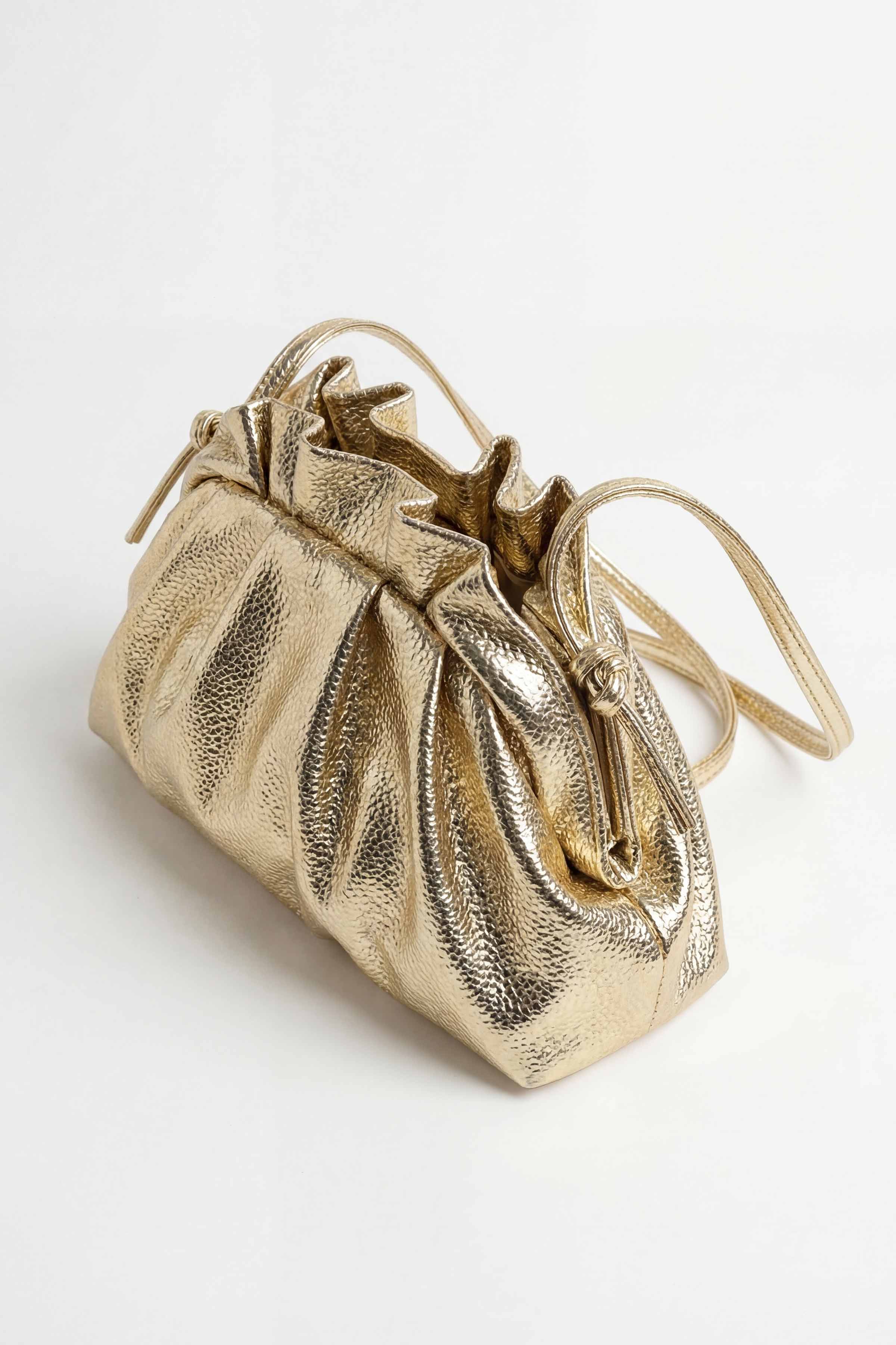 Gold Clutch-448592119