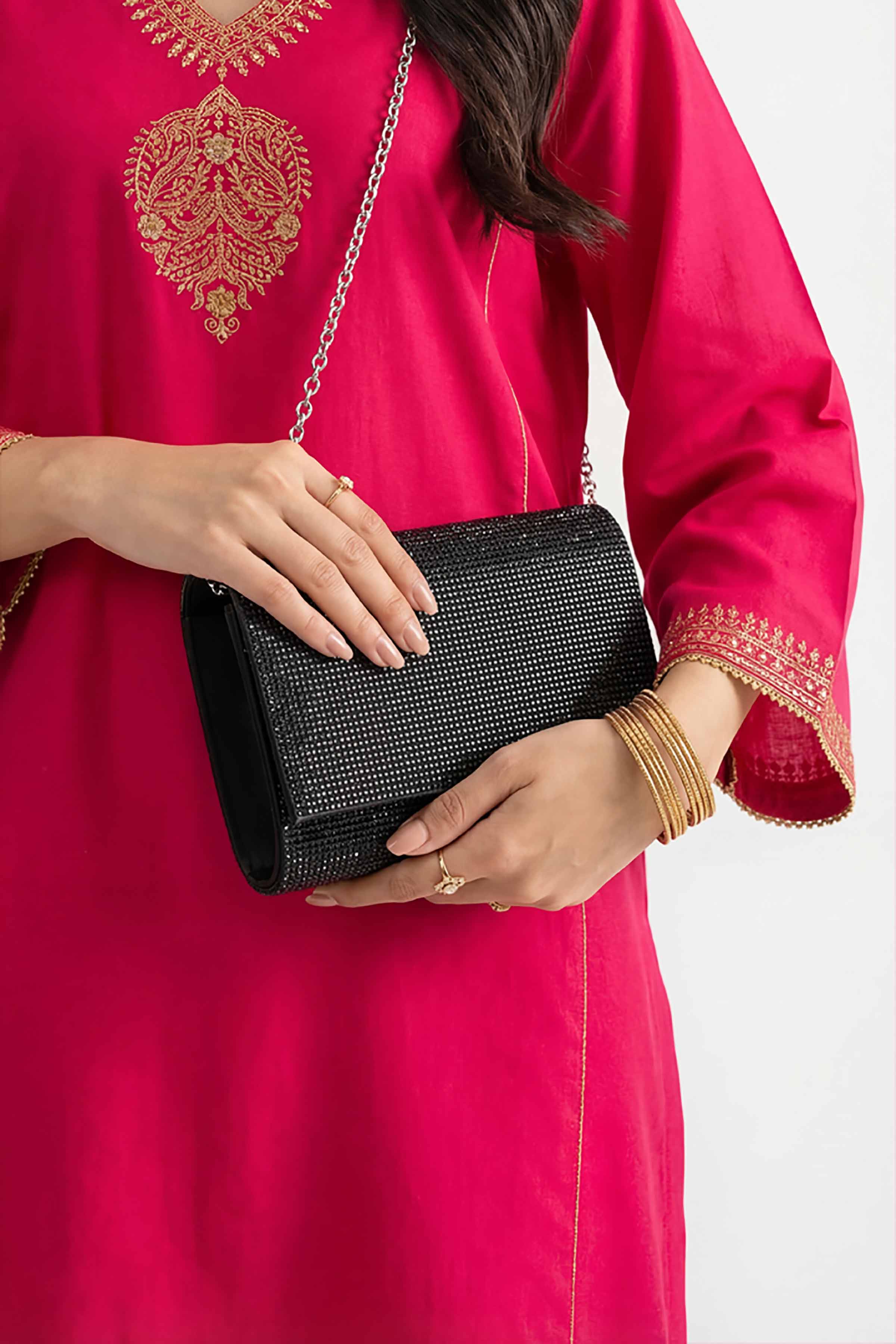 Black Clutch-448652103