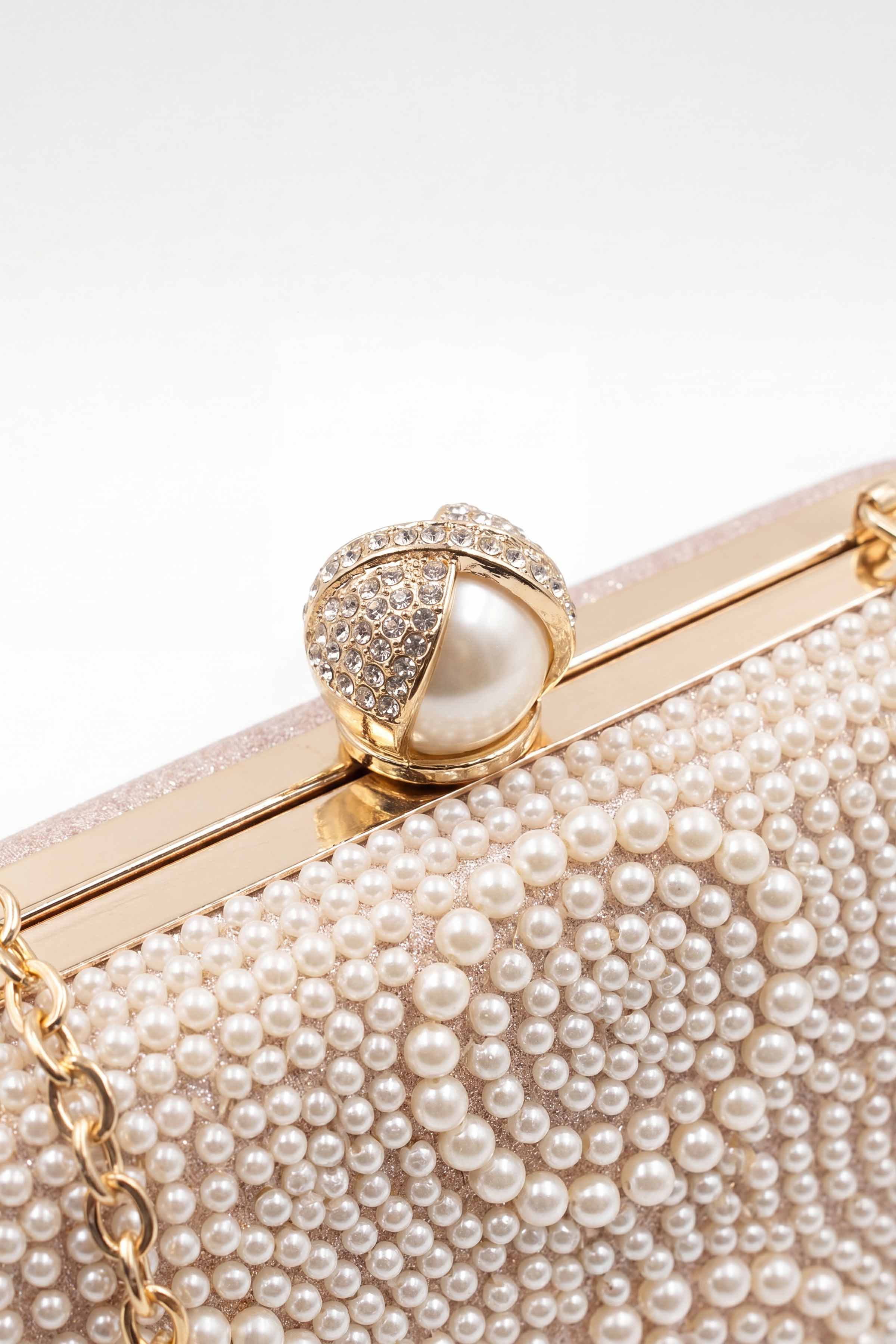 Pink Clutch-448832105