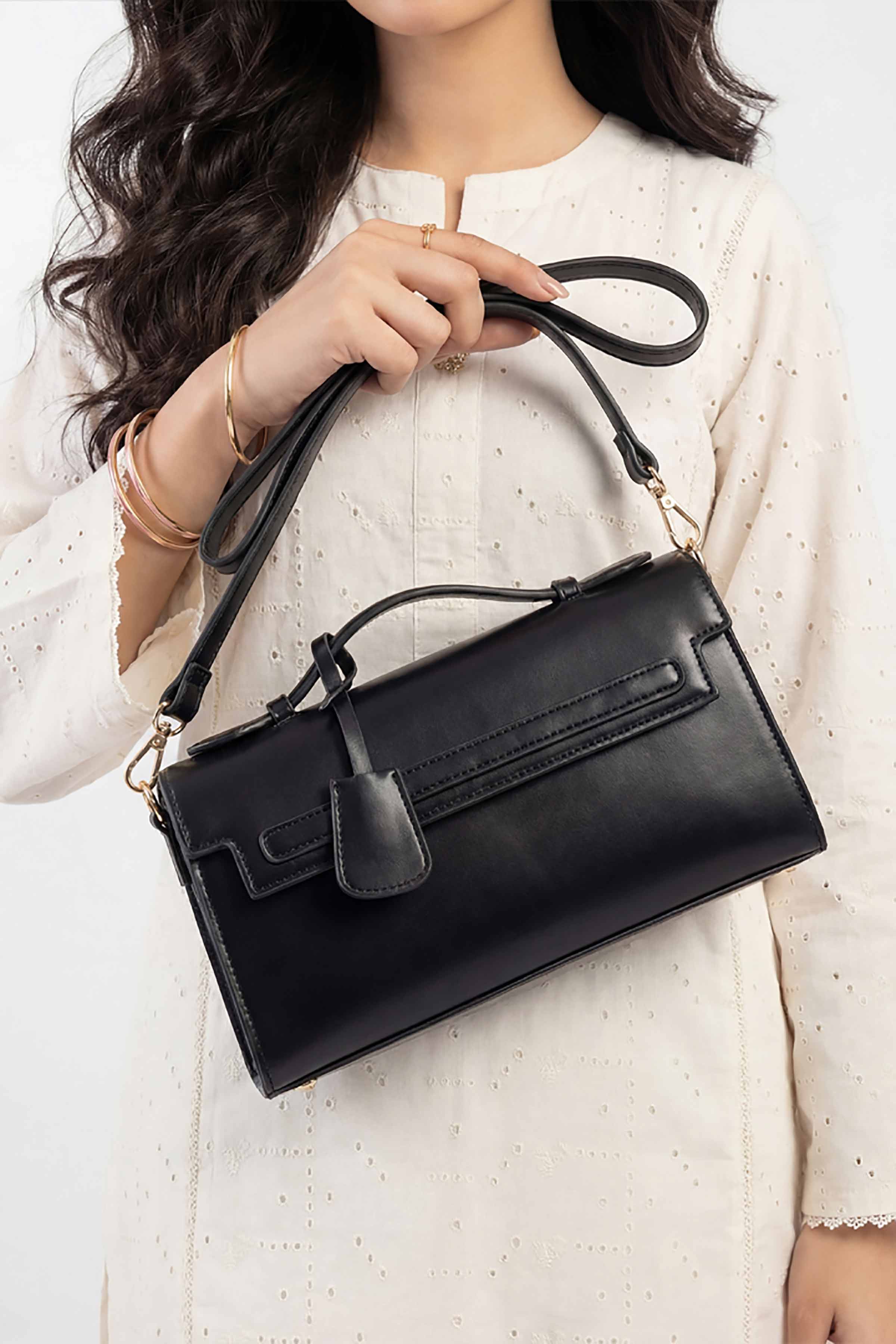 Black Hand Bag-448992103