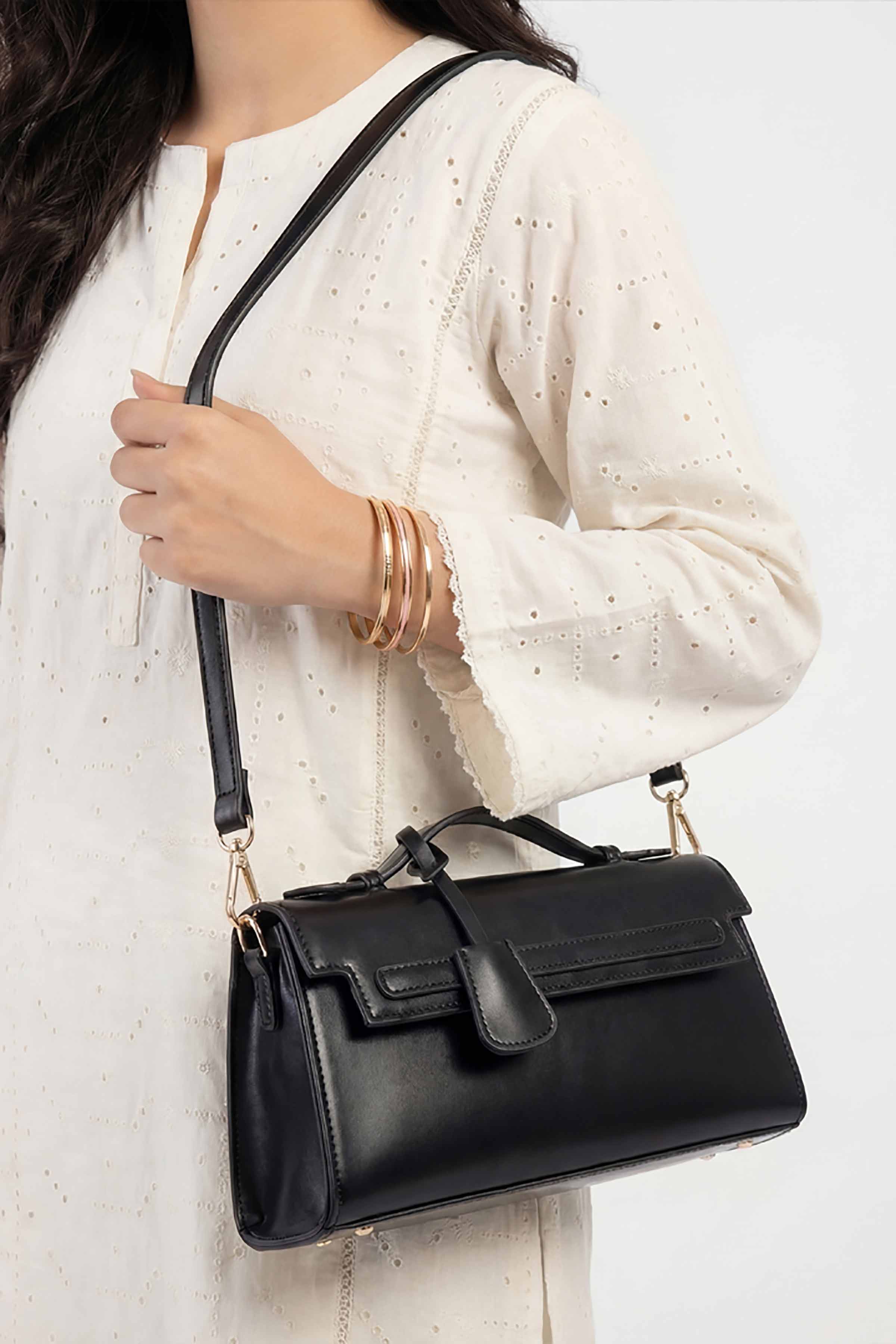 Black Hand Bag-448992103