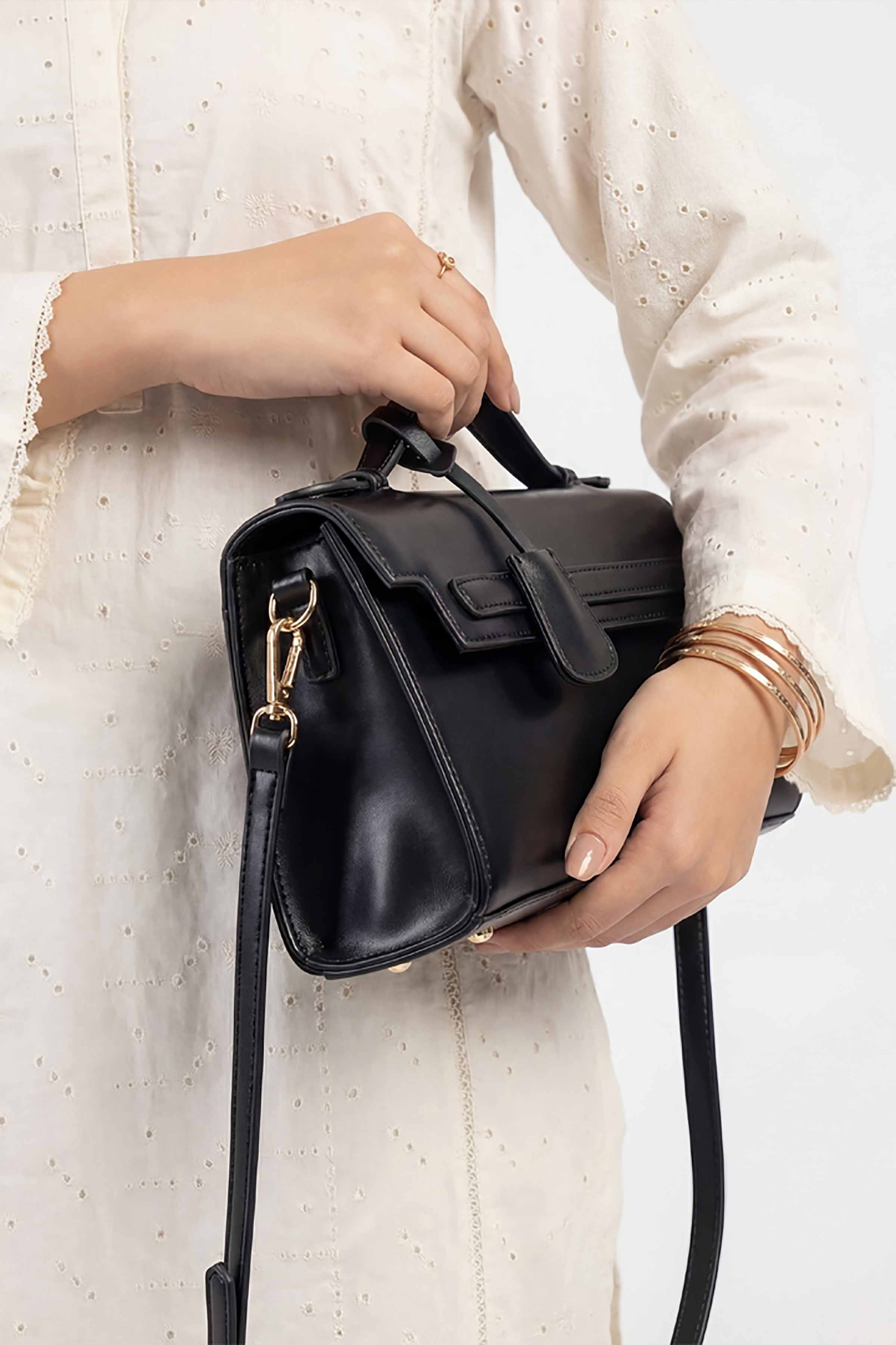 Black Hand Bag-448992103