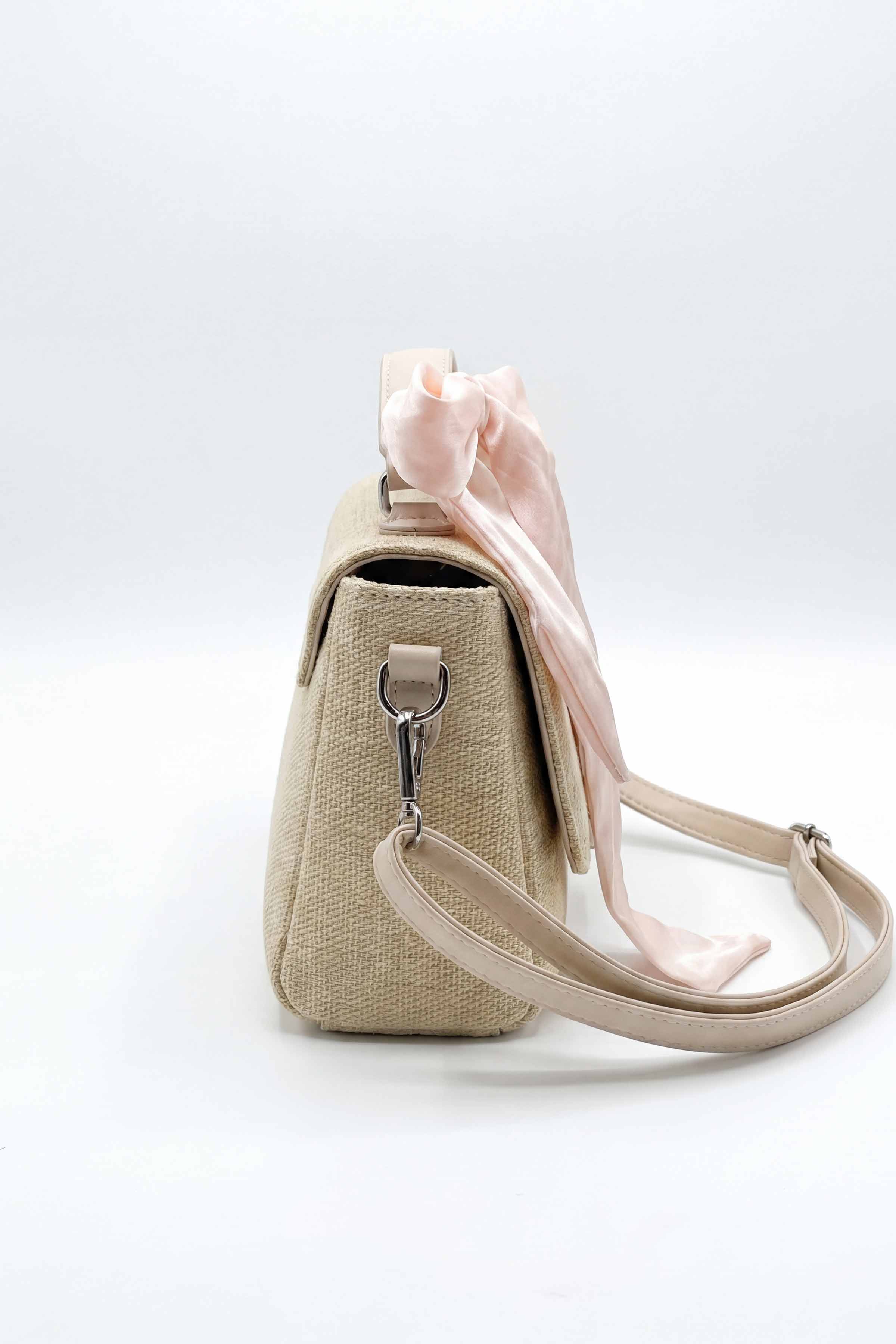 Off White Hand Bag-449172107