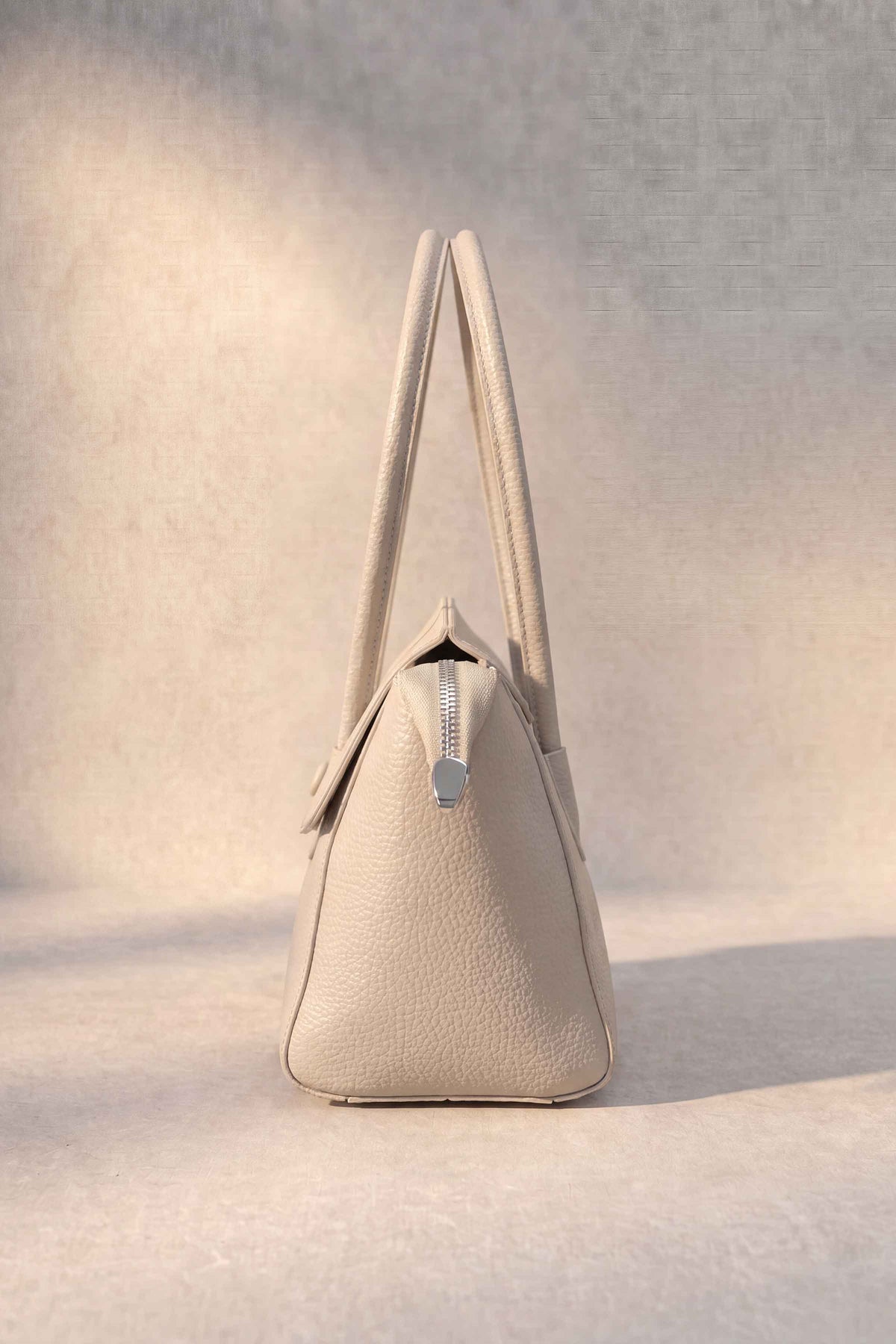 Off White Tote Bag-449212107 - for Women - Bag Collection | Nishat | Shop Online