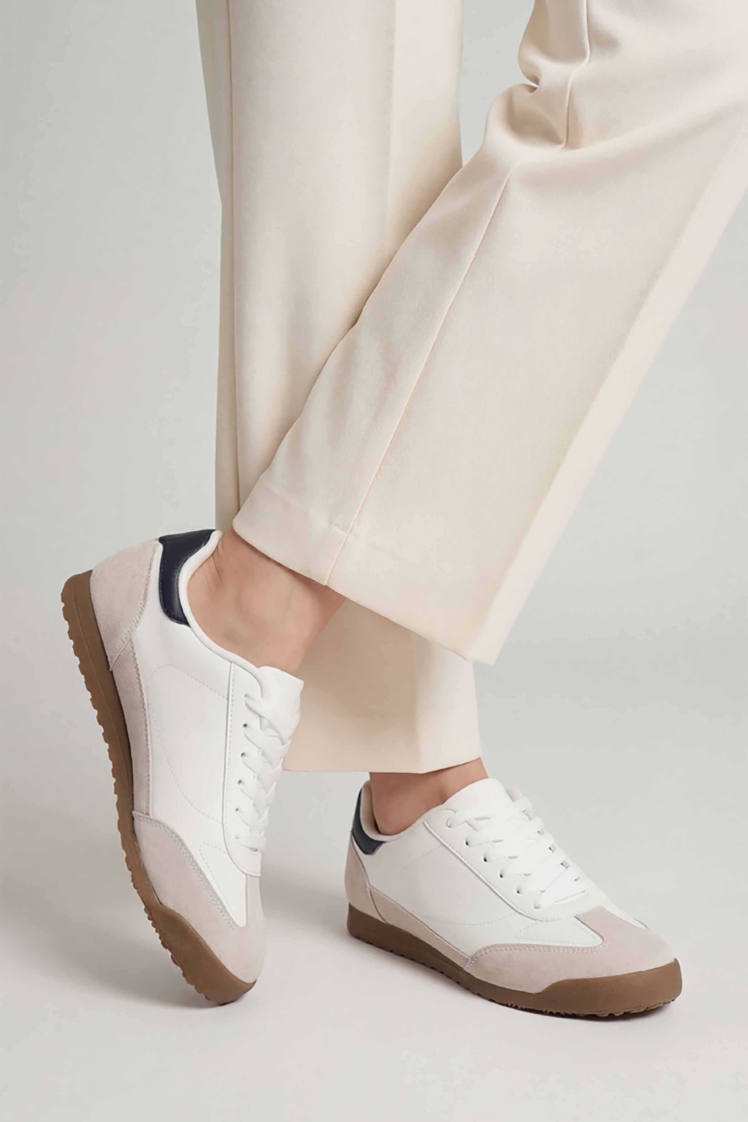 White Canvas-449242912