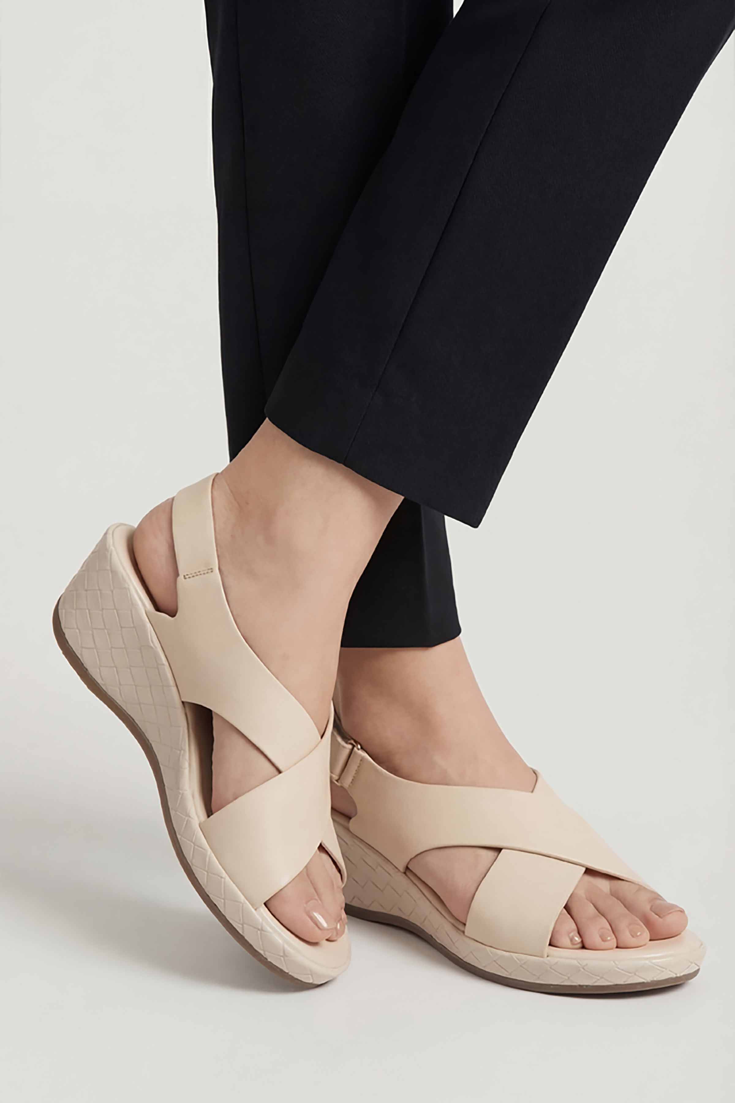 Beige Sandals-449272918