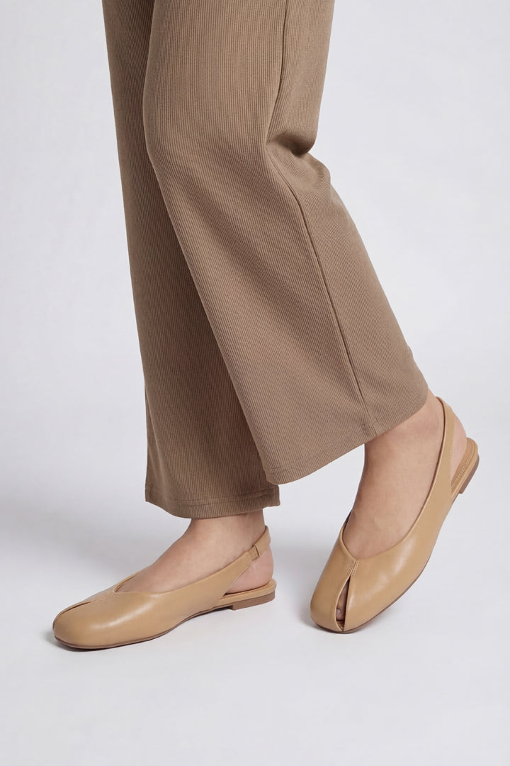 Beige Sandals-449282918