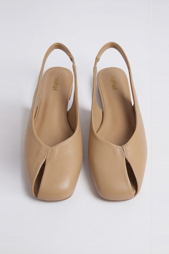 Beige Sandals-449282918