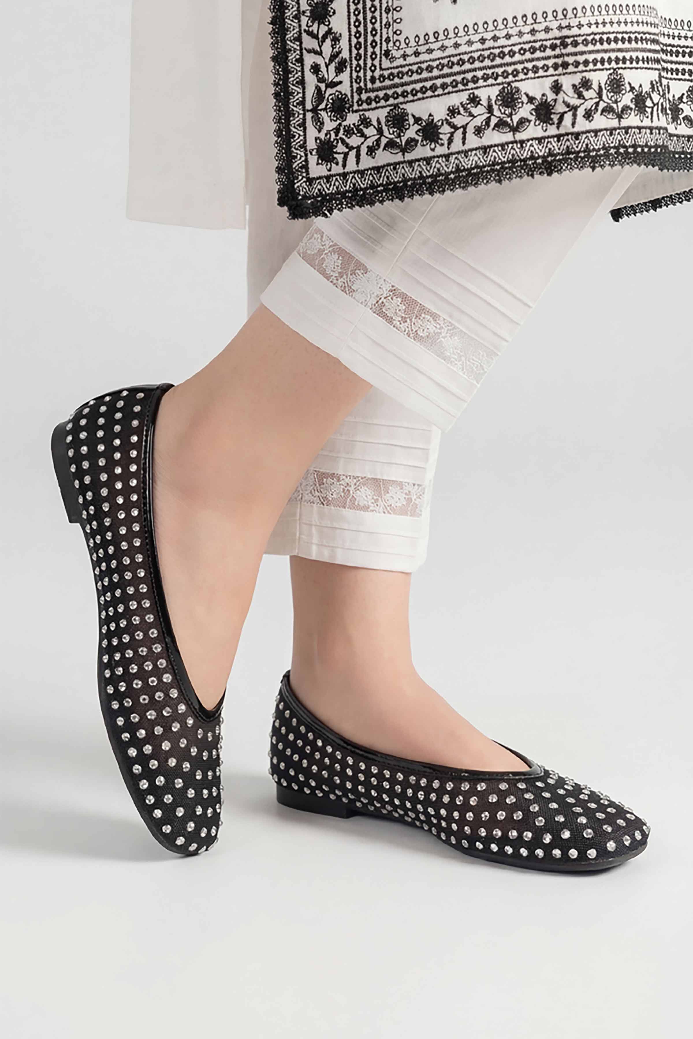 Black Pumps-449332903