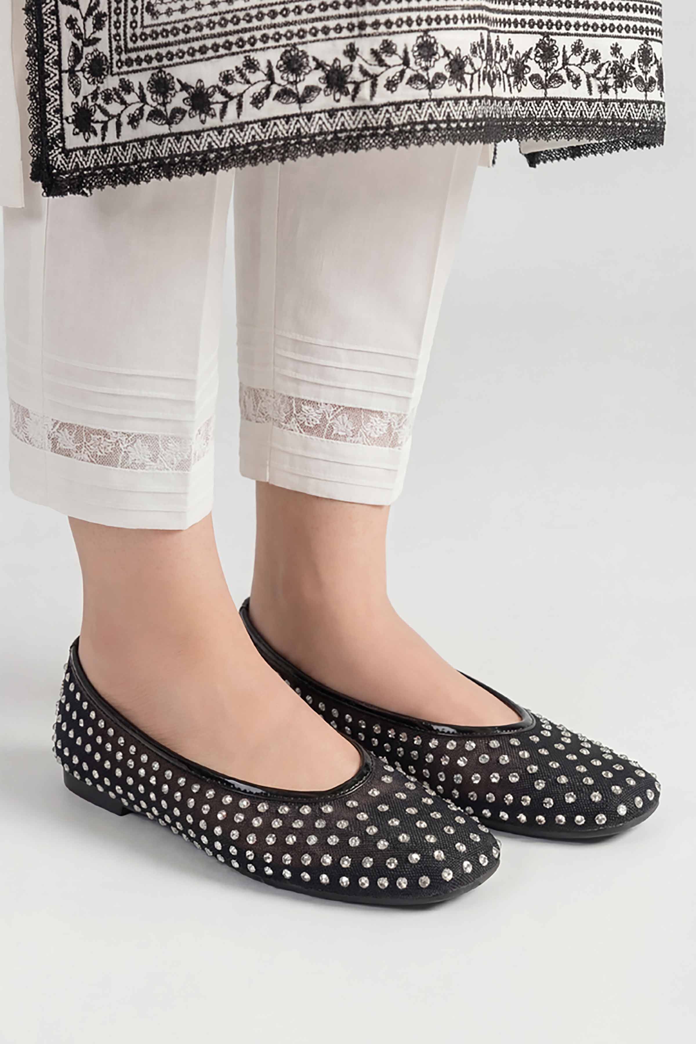 Black Pumps-449332903