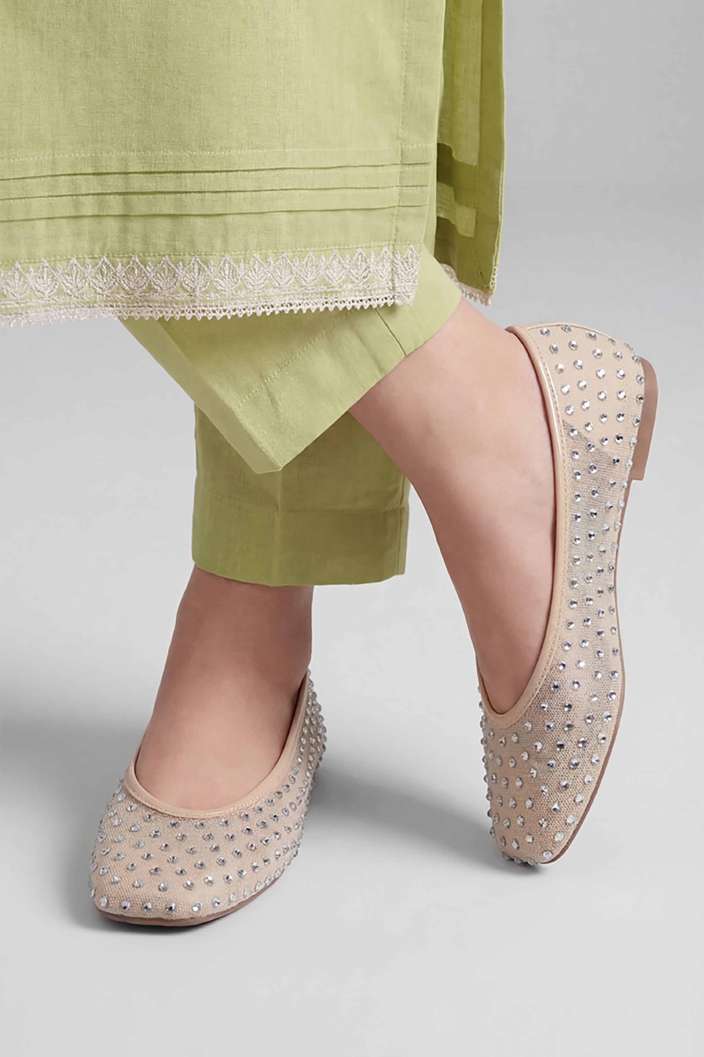 Beige Pumps-449332918