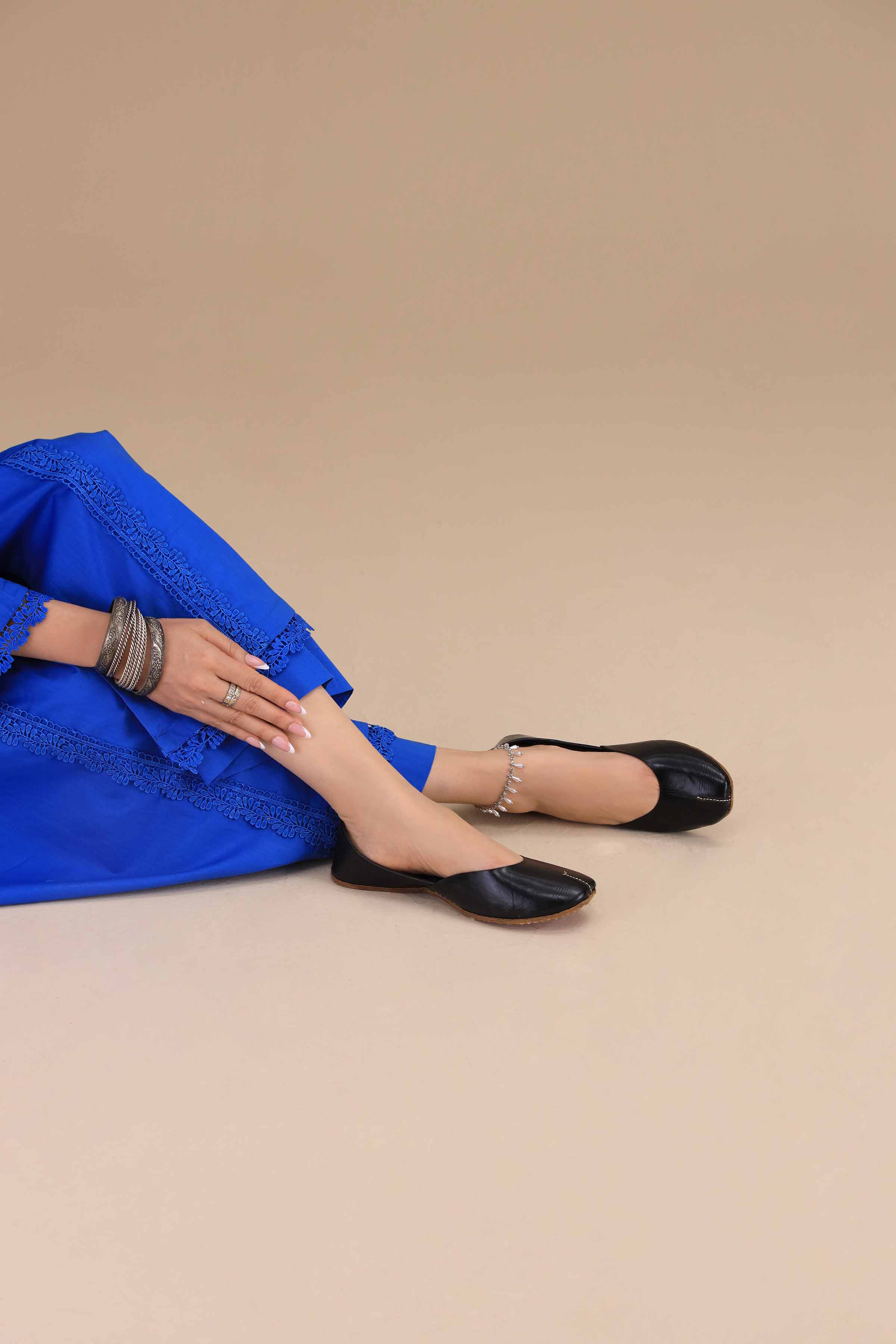 Black Khussa-1531243703