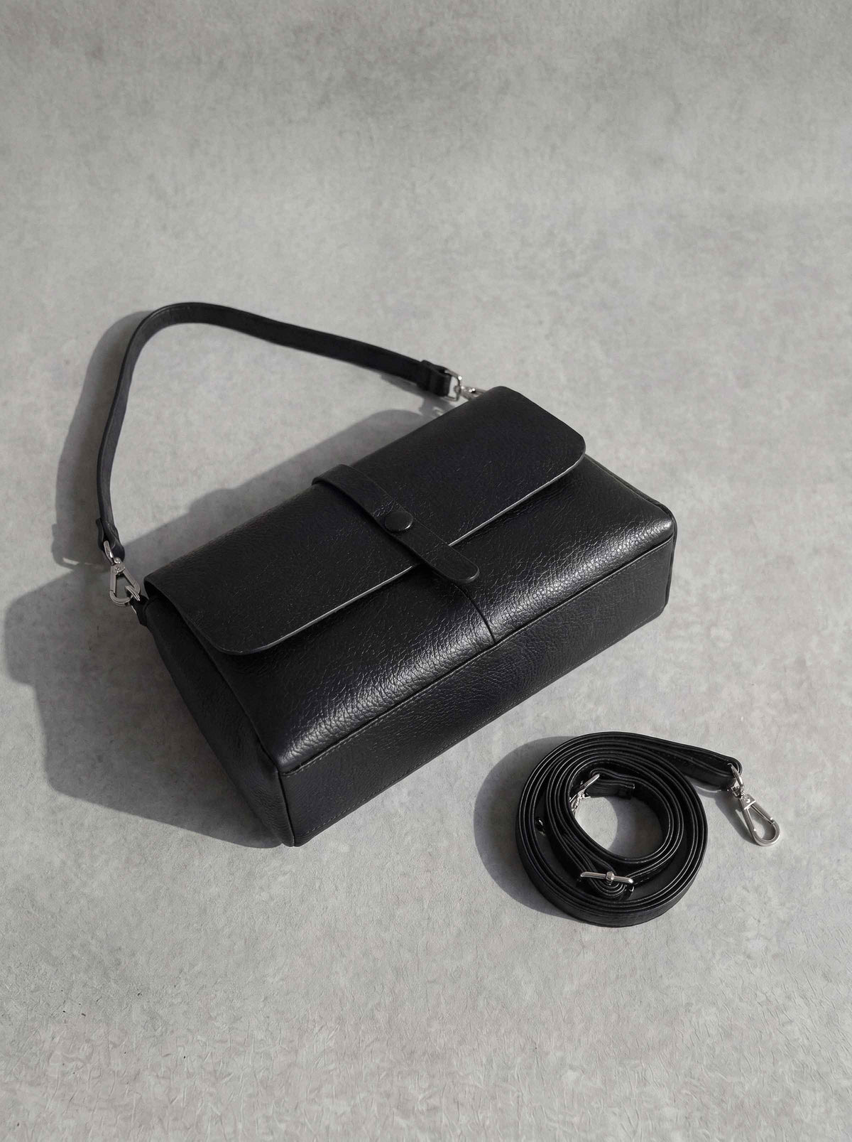 Black Shoulder Bag-1716892103 - for Women - Bag Collection | Nishat | Shop Online