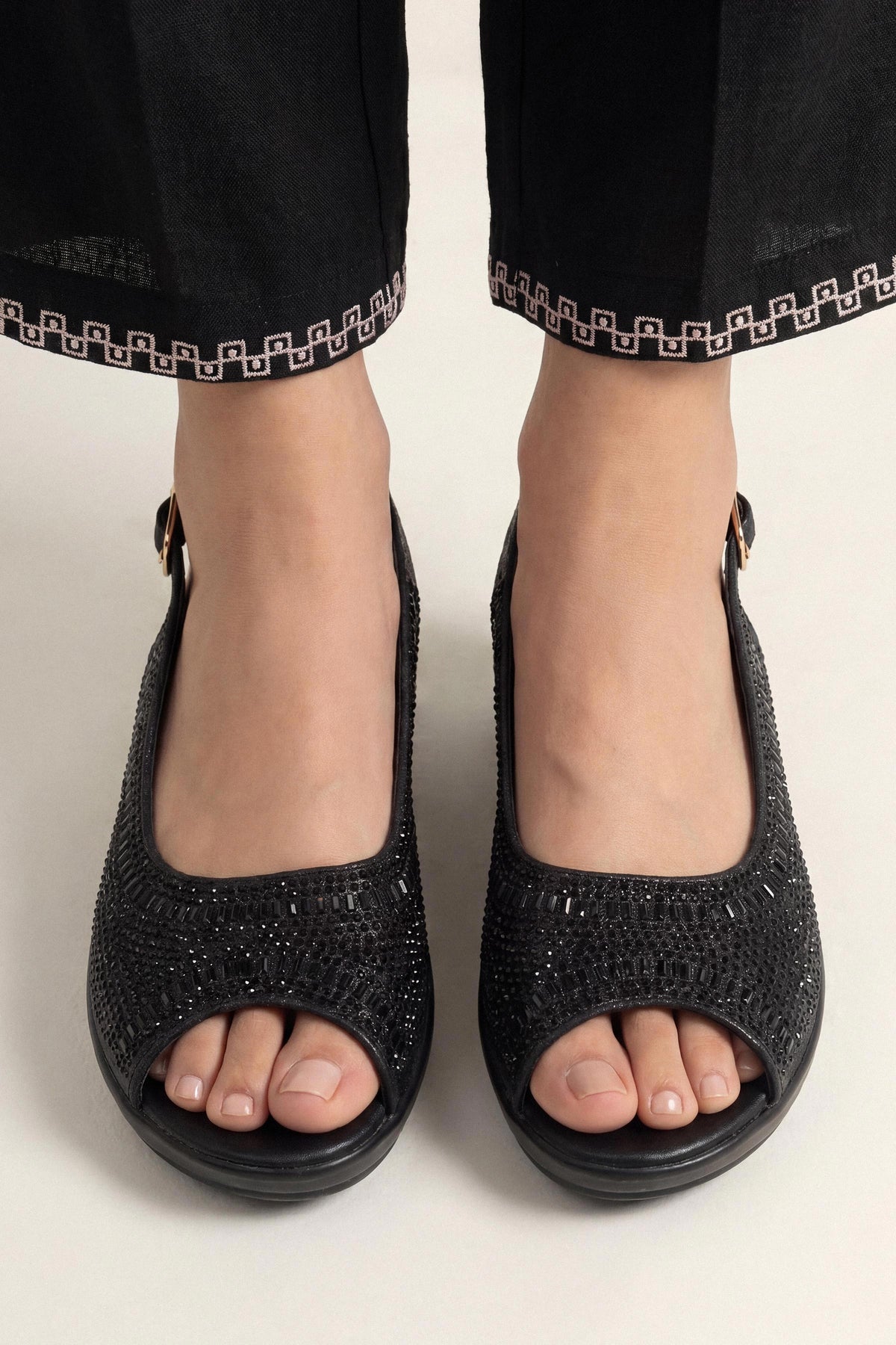 Black Sandals-1717352903 - for Women - Shoes Collection | Nishat | Shop Online