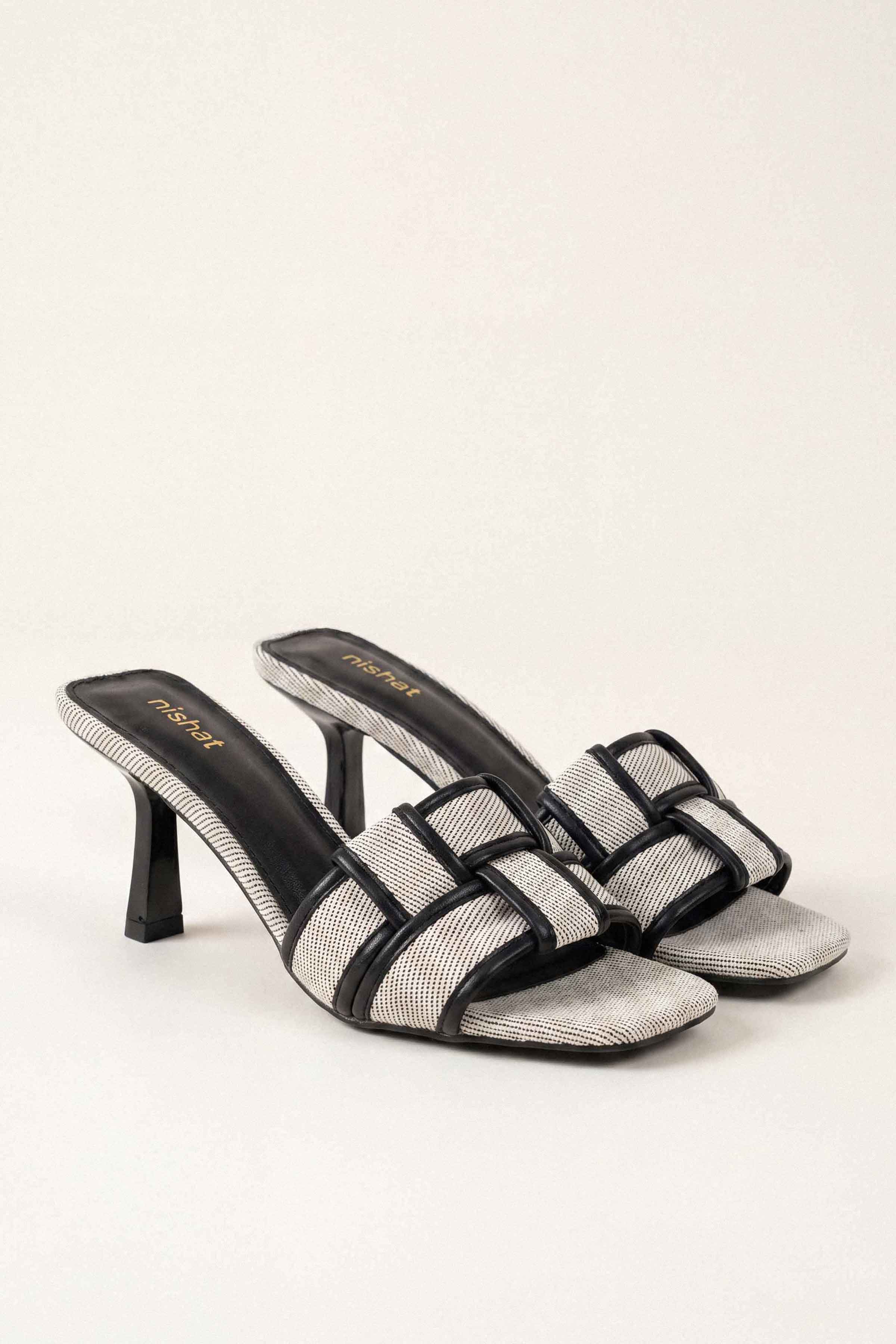 Black Heels-1717452903