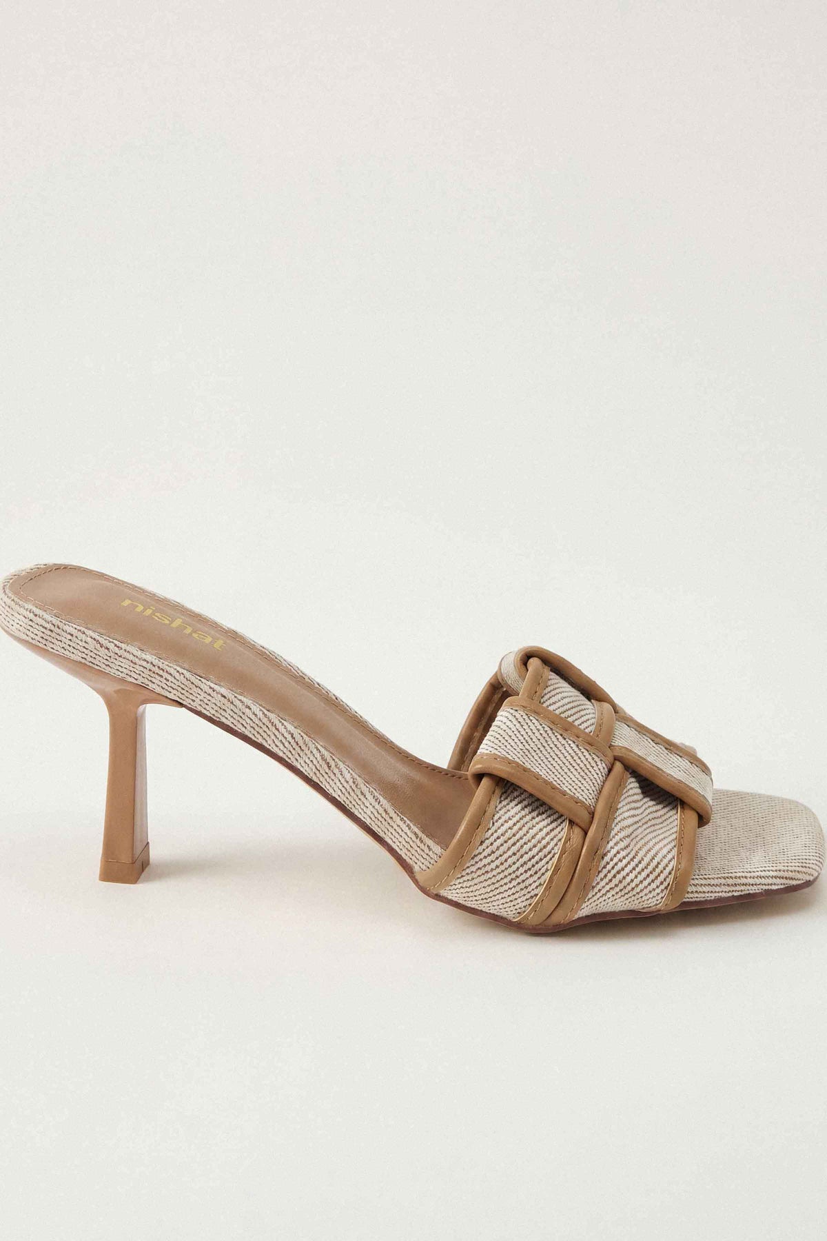 Camel Heels-1717452929