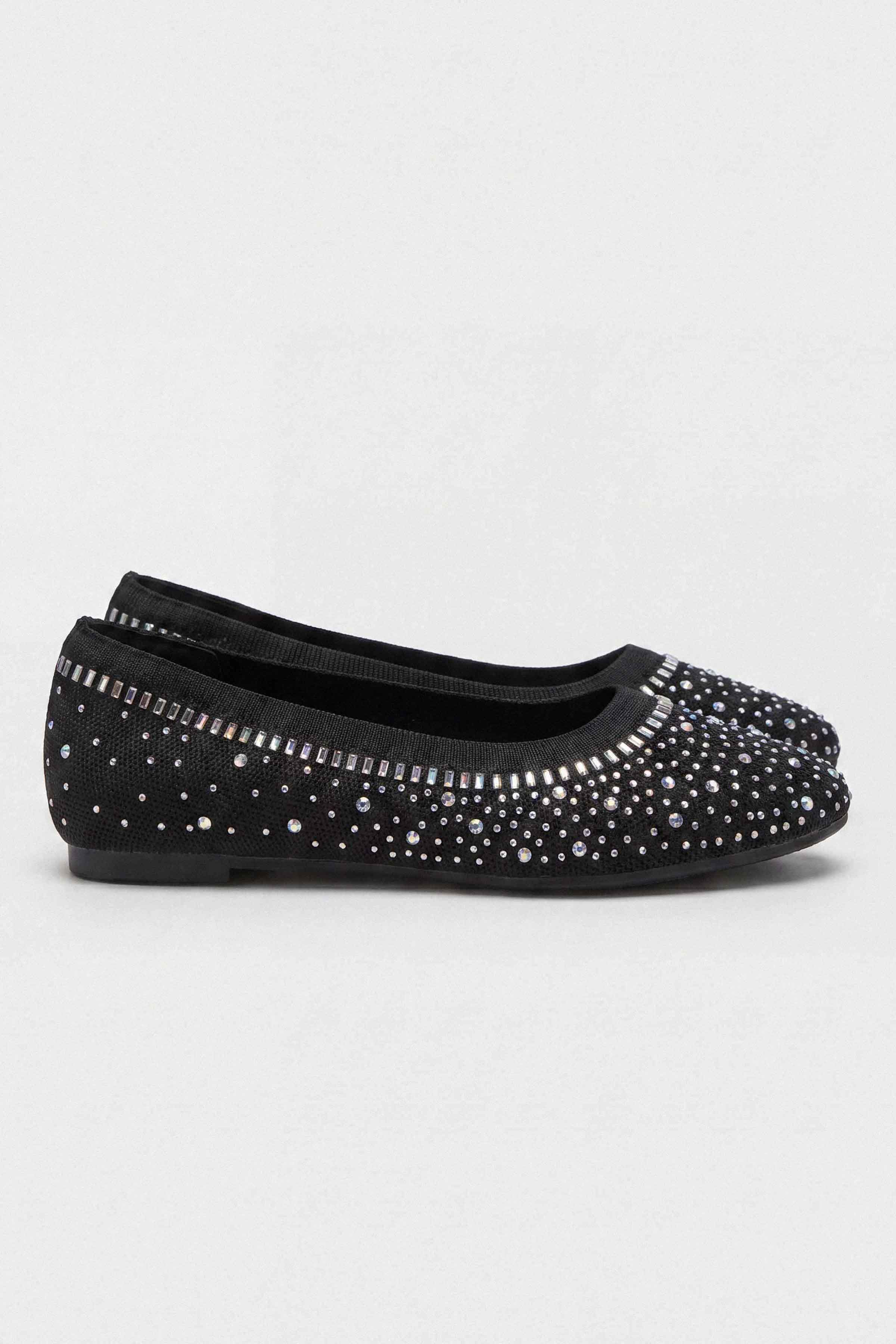 Black Pumps-1717622903