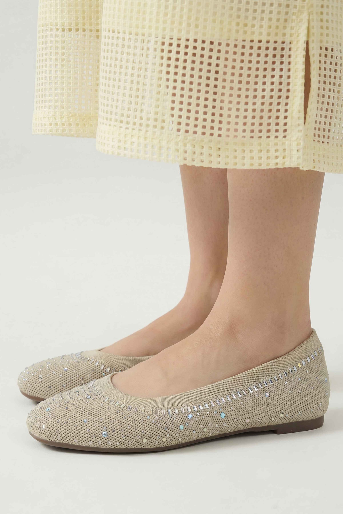 Beige Pumps-1717622918