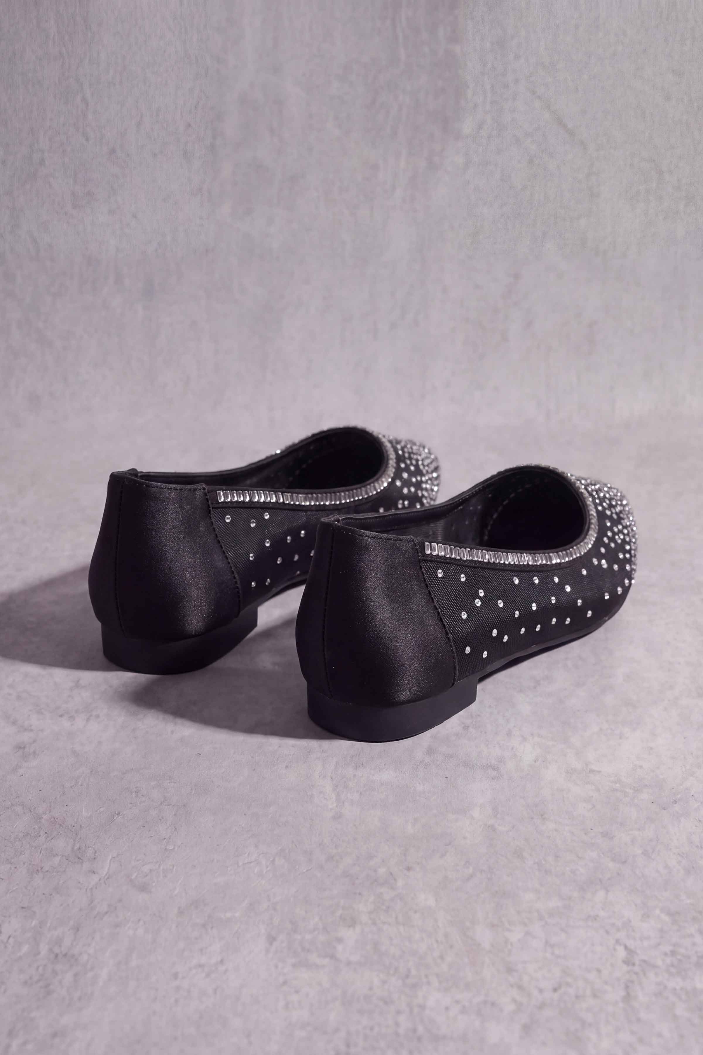 Black Pumps-1717652903 - for Women - Shoes Collection | Nishat | Shop Online