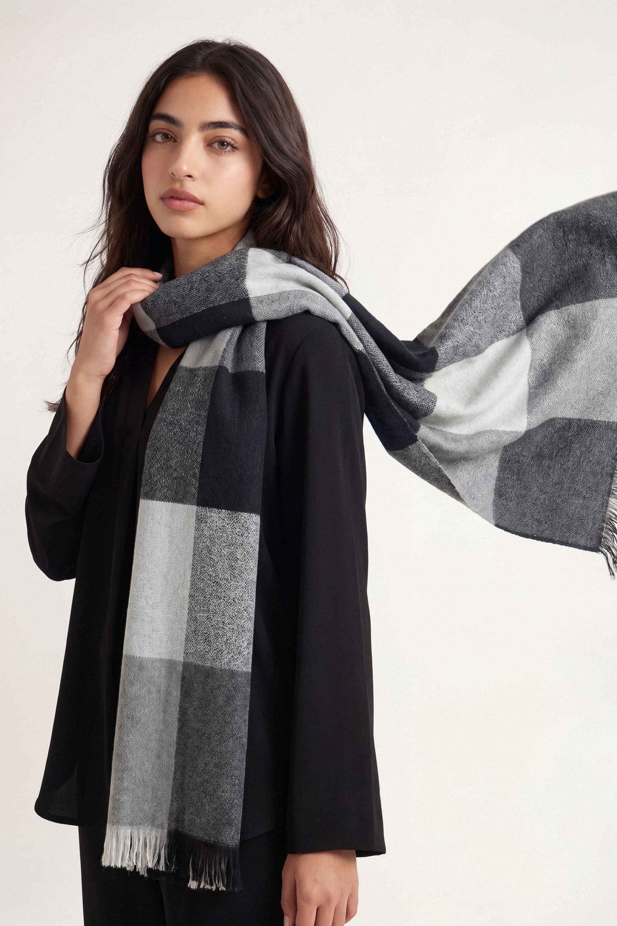 Black Women Shawl-1720472103 for Women - Shawl Collection | Nishat | Shop Online