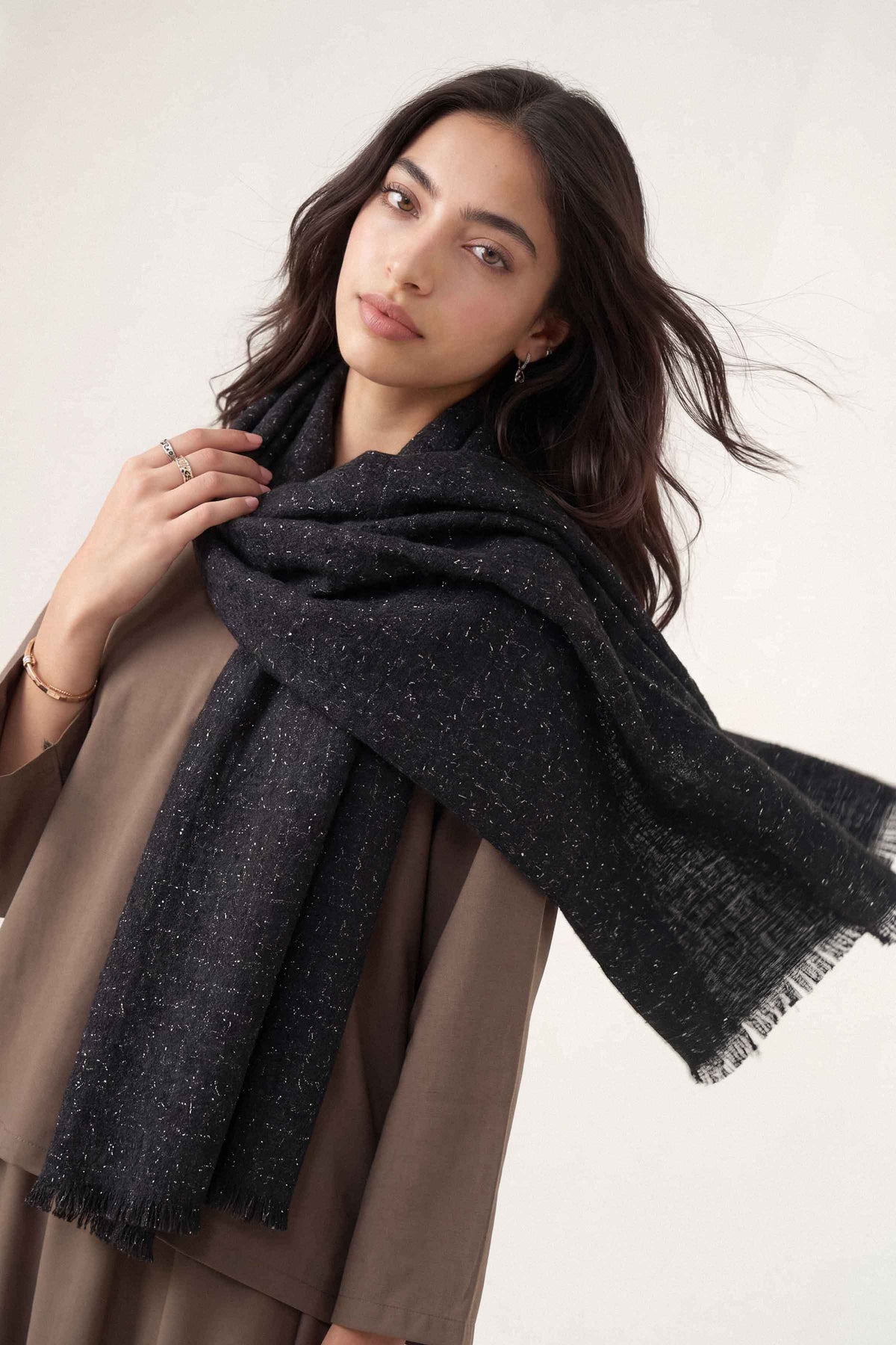 Black Women Shawl-1721102103