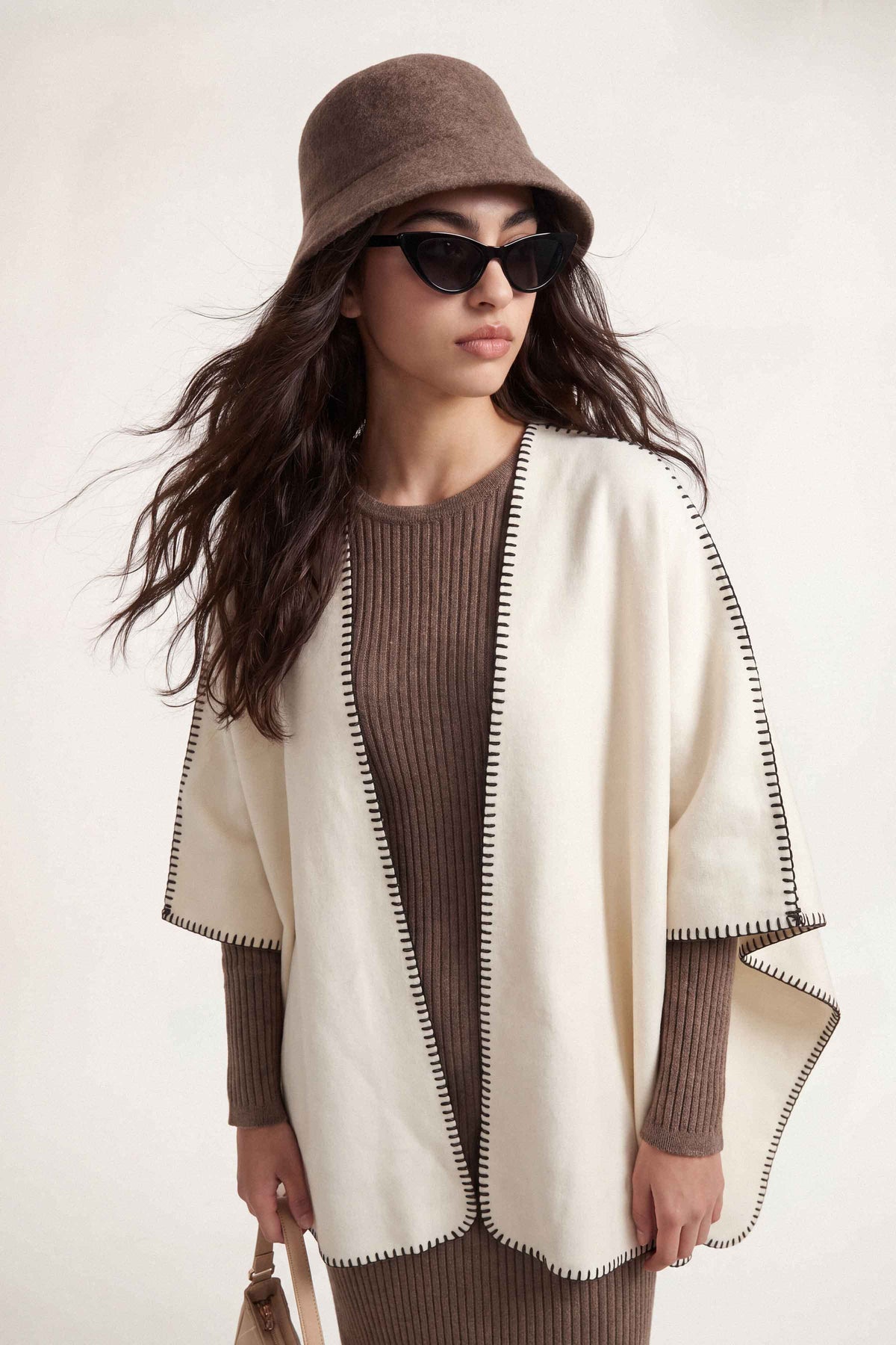 Off White Cape Shawl-1721262107 for Women - Cape Shawl Collection | Nishat | Shop Online
