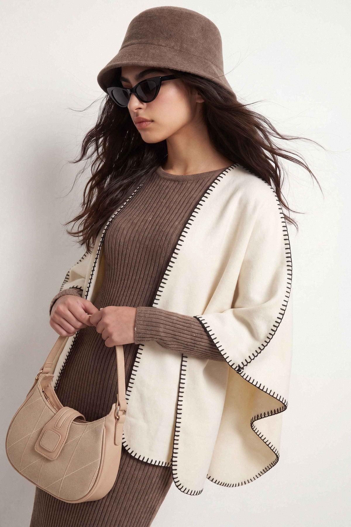 Off White Cape Shawl-1721262107 for Women - Cape Shawl Collection | Nishat | Shop Online