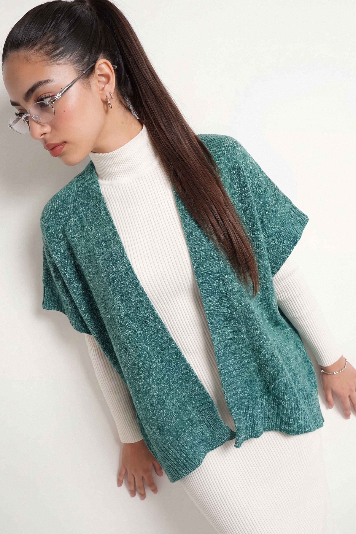 Green Cape Shawl-1721282104 for Women - Cape Shawl Collection | Nishat | Shop Online