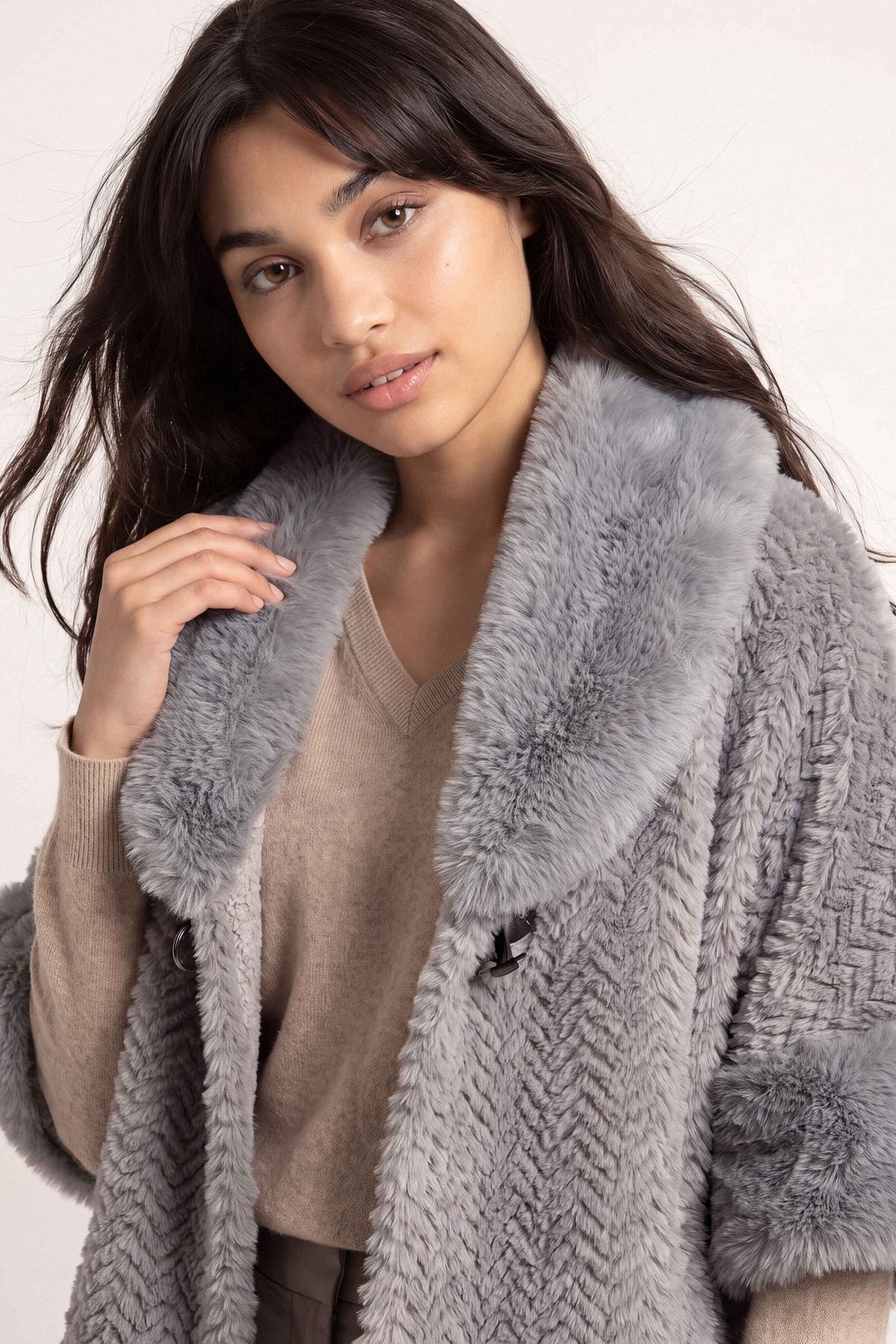 Grey Cape Shawl-1721312111 for Women - Cape Shawl Collection | Nishat | Shop Online