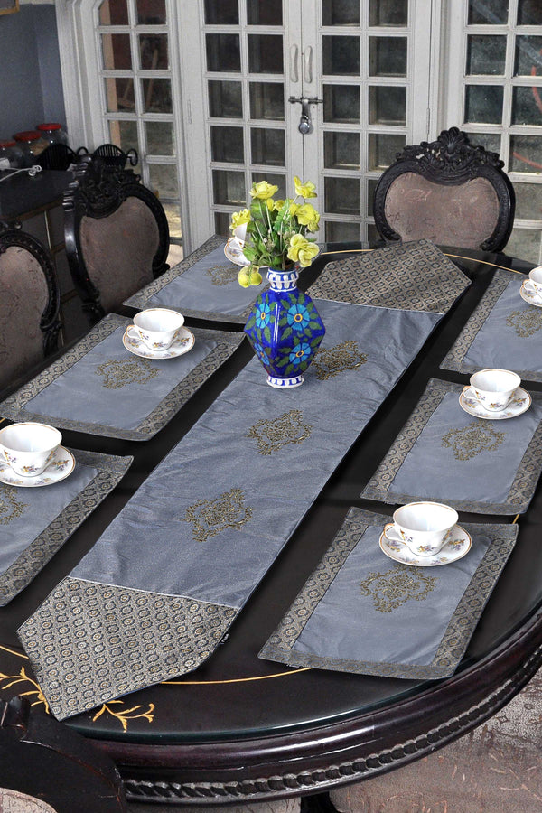 Zari Table Runner Set - 5 Piece