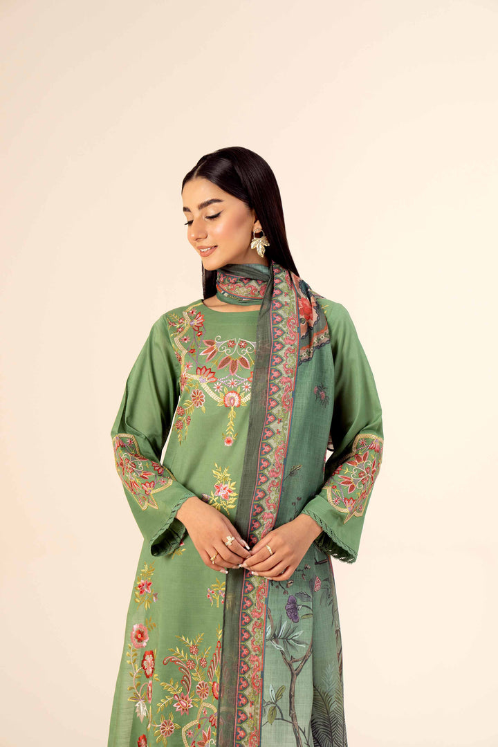 3 Piece Embroidered Suit Green