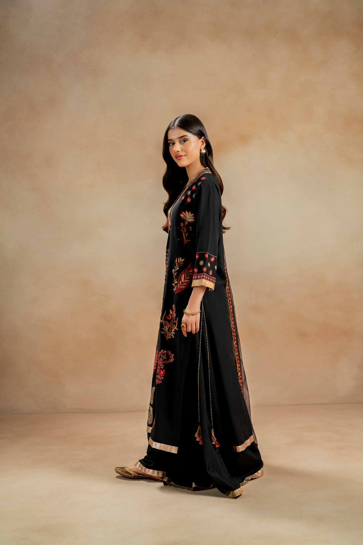 3 Piece Luxury Embroidered Suit Black