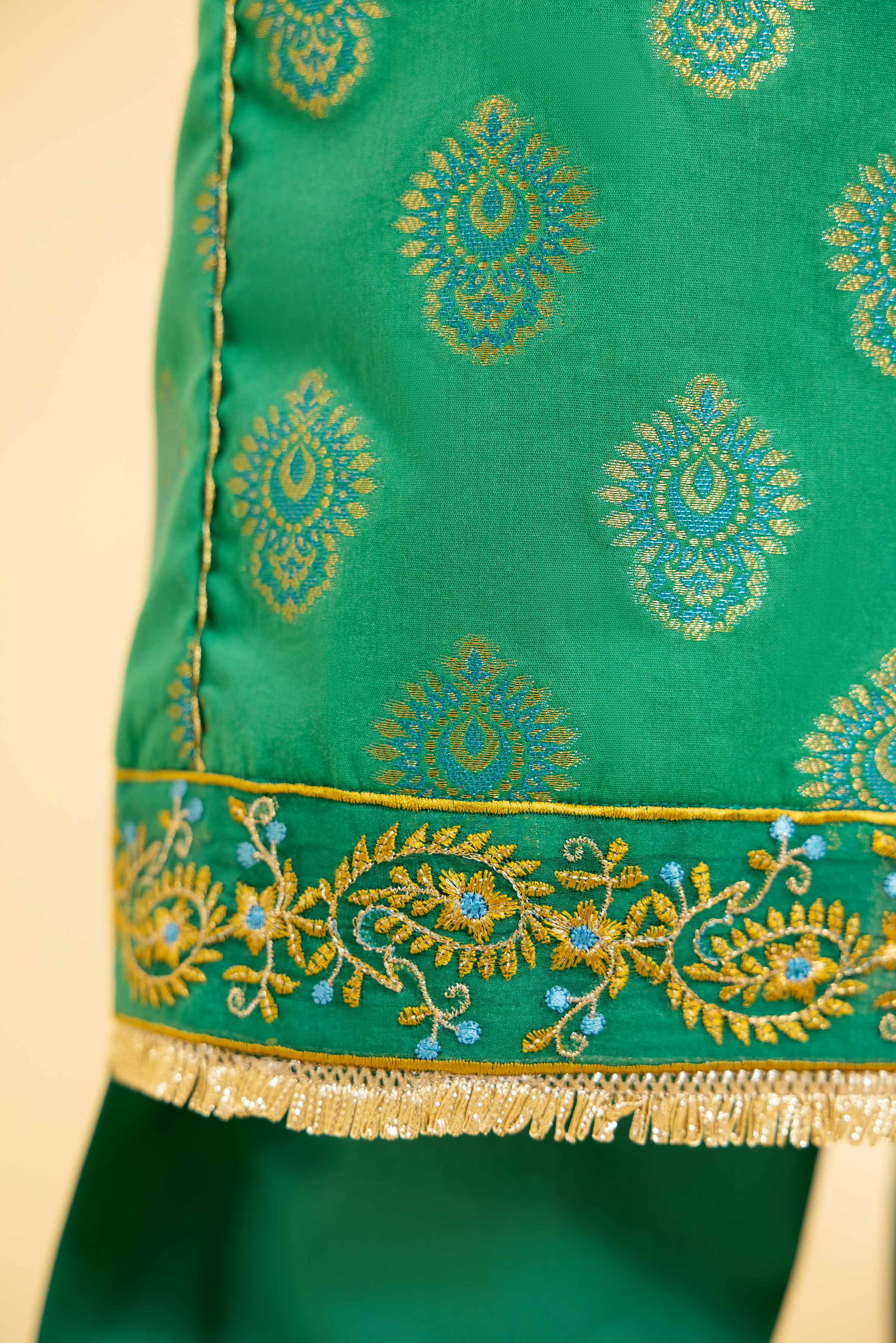 2 Piece - Jacquard Embroidered Suit - 42501023 for Women - Unstitched Collection | Nishat | Shop Online
