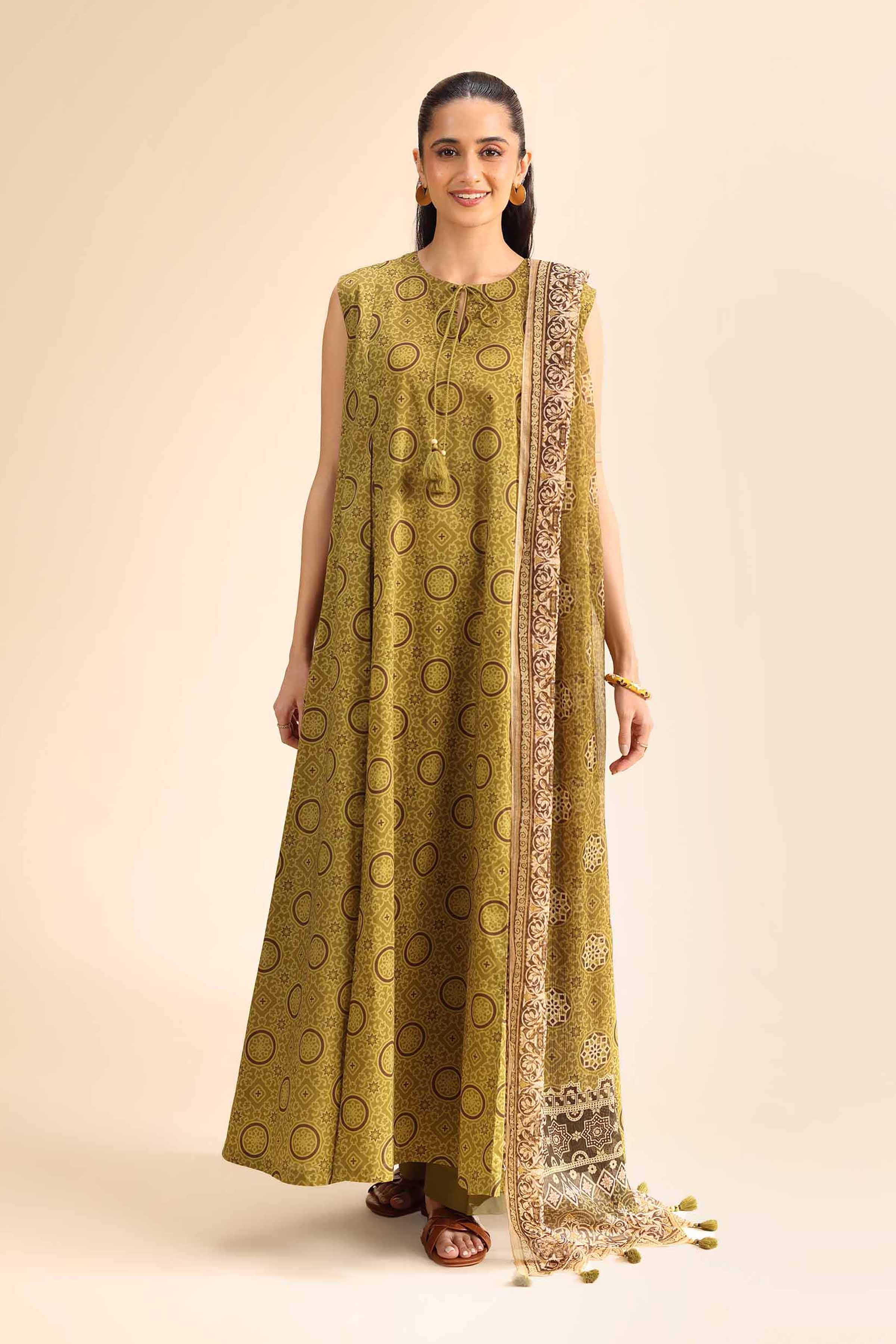 2 Piece - Printed Suit - 42501039 for Women - Unstitched Collection | Nishat | Shop Online