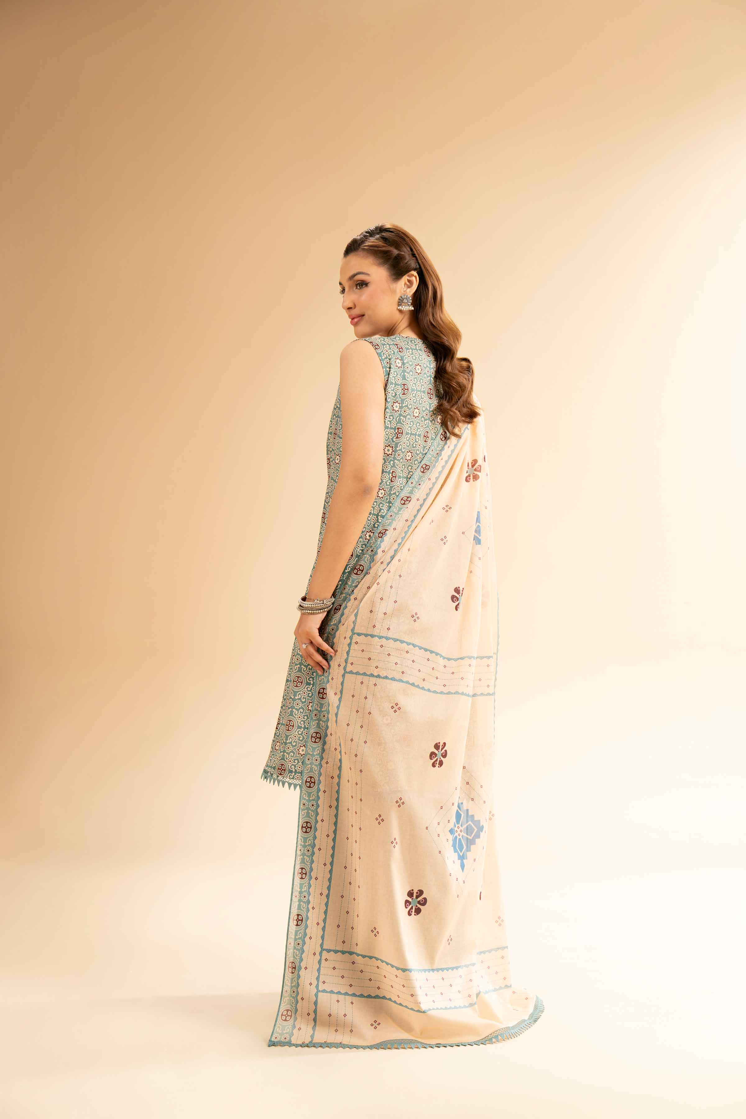 2 Piece - Printed Suit - 42501530 for Women - Unstitched Collection | Nishat | Shop Online