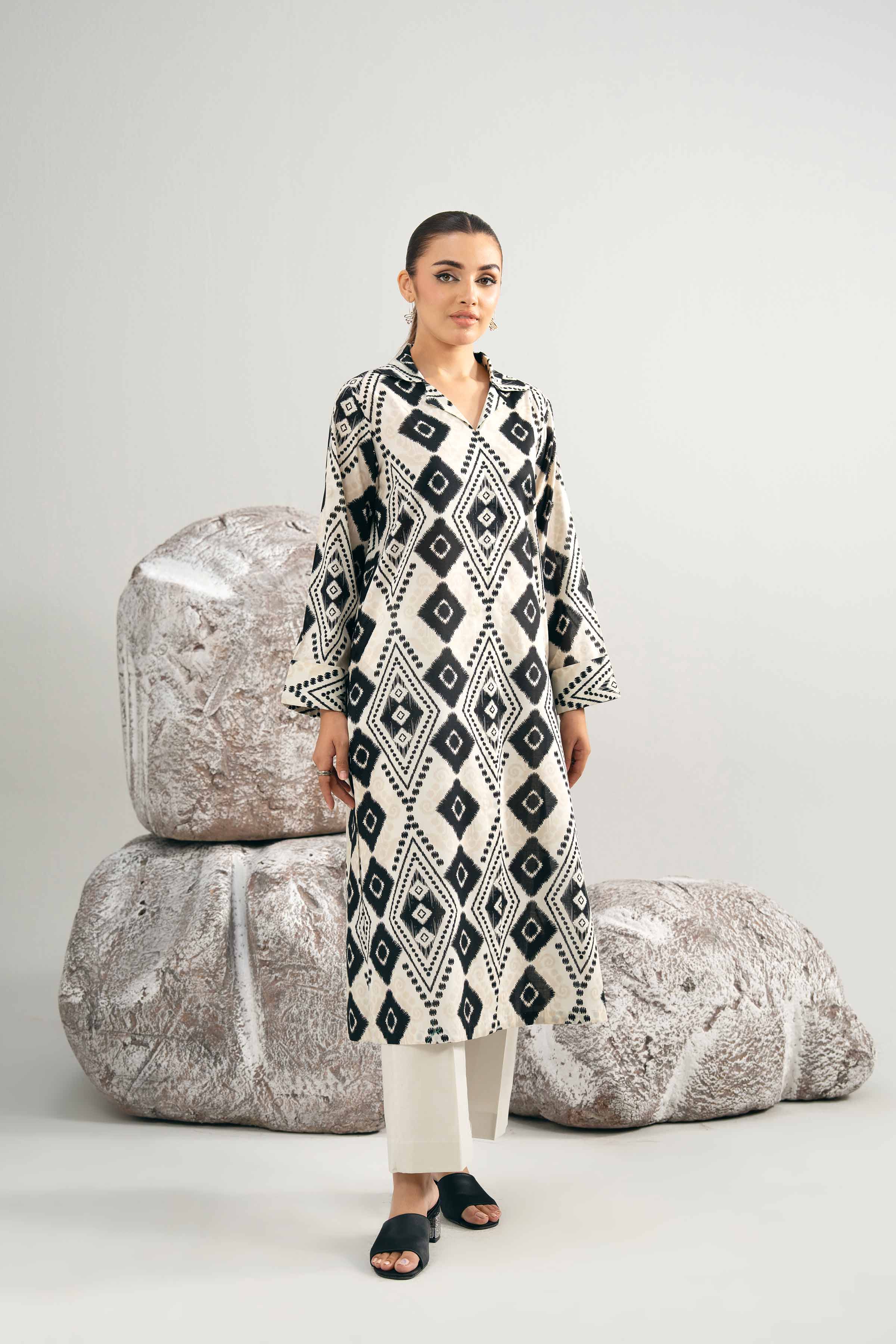 2 Piece - Printed Suit - 42502000 for Women - Unstitched Collection | Nishat | Shop Online