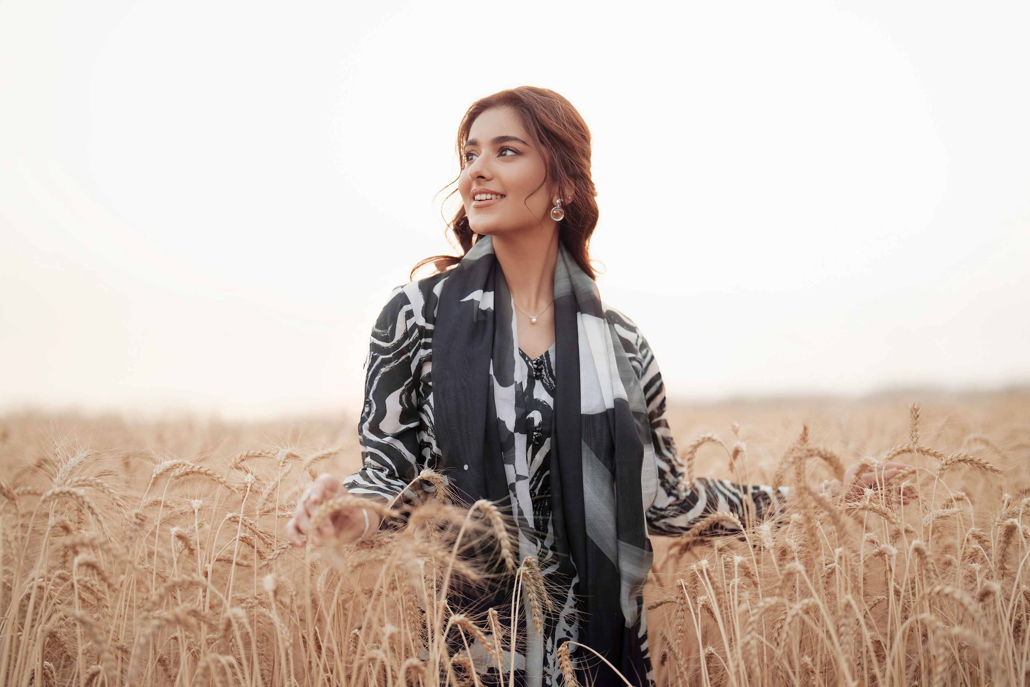2 Piece - Digital Printed Suit - 42502004 for Women - Unstitched Collection | Nishat | Shop Online