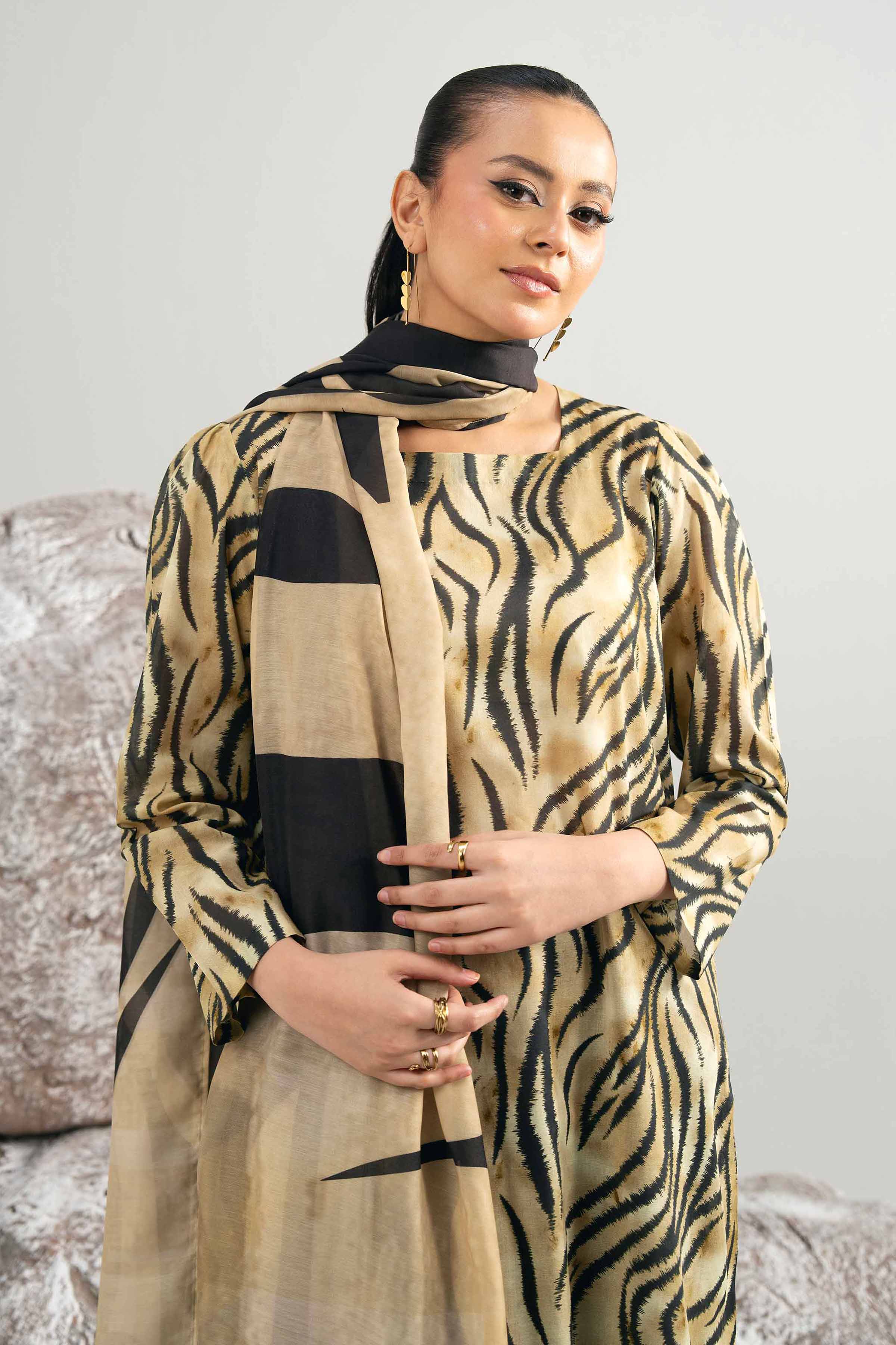 2 Piece - Digital Printed Suit - 42502005 for Women - Unstitched Collection | Nishat | Shop Online