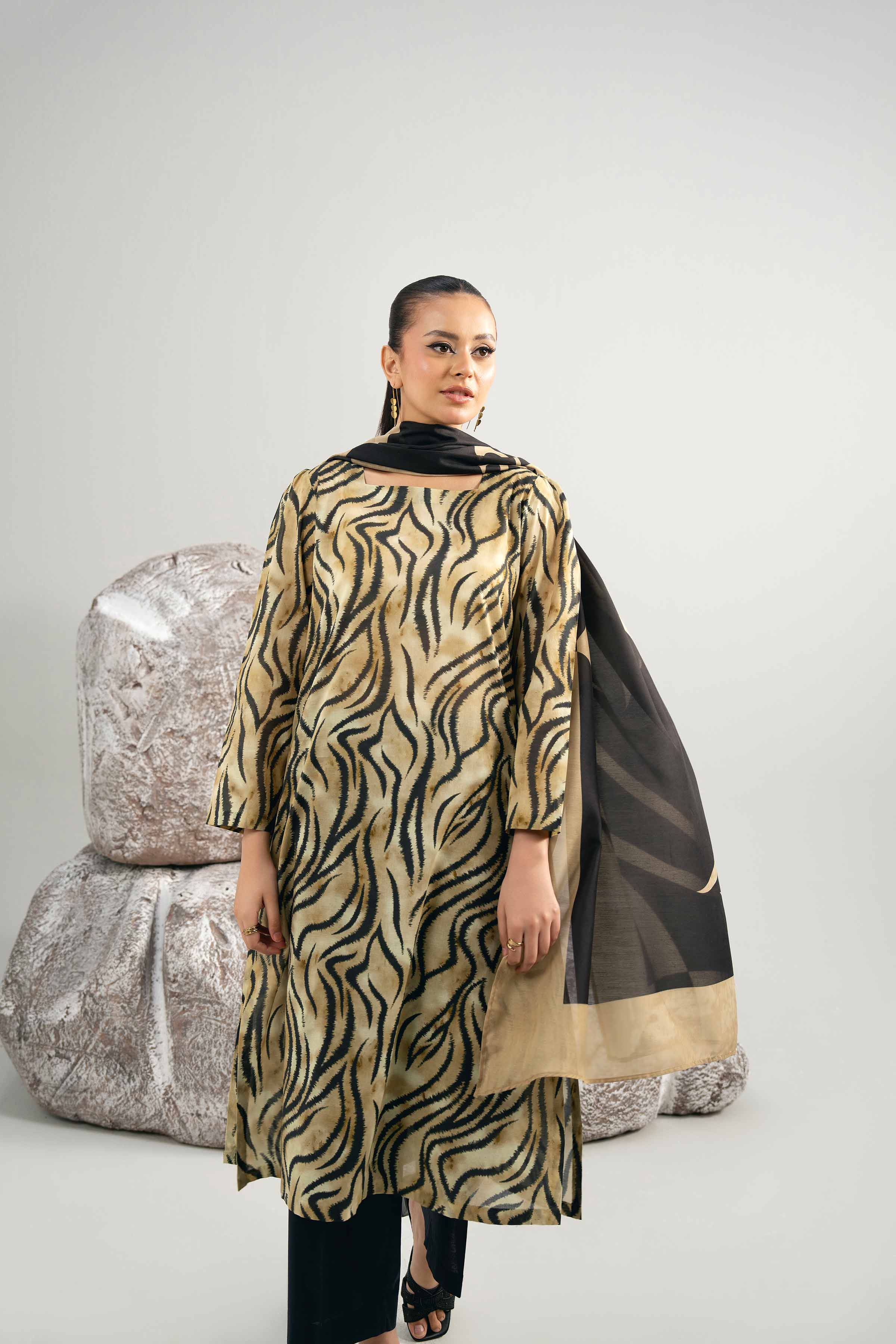 2 Piece - Digital Printed Suit - 42502005 for Women - Unstitched Collection | Nishat | Shop Online